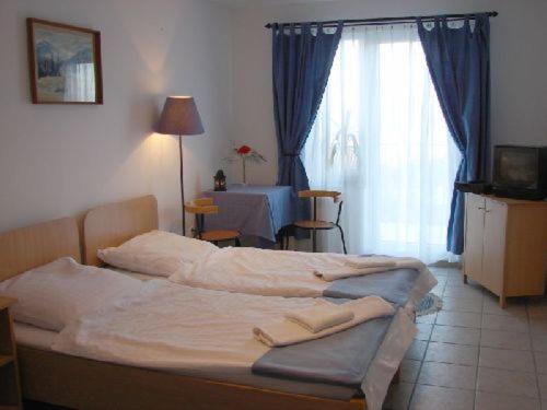 Standard Twin Room With Mountain View photo 1