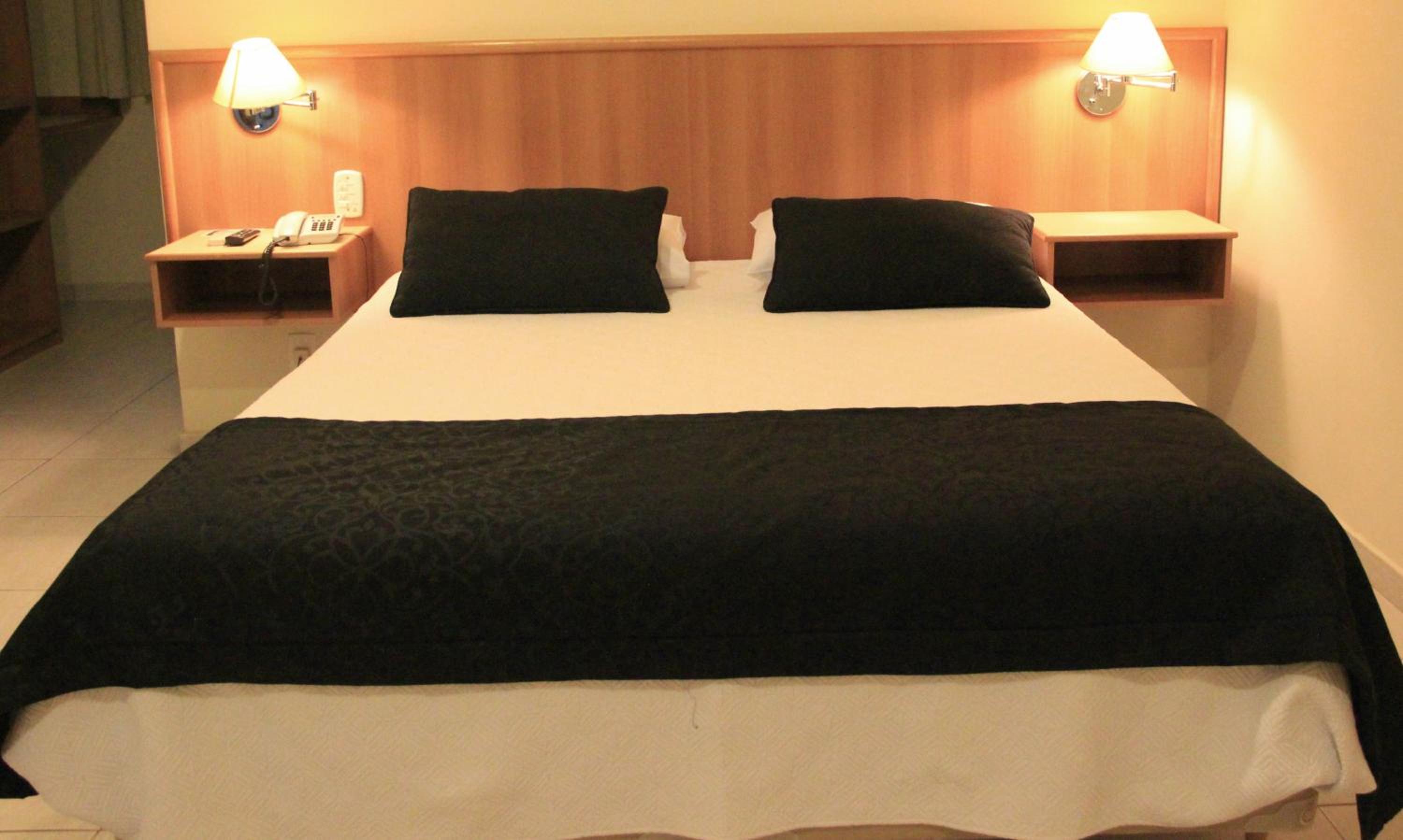 Triple Room with Bath photo 1