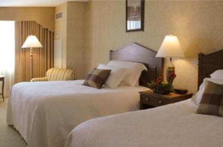 Deluxe Double Room with Two Double Beds - Non-Smoking