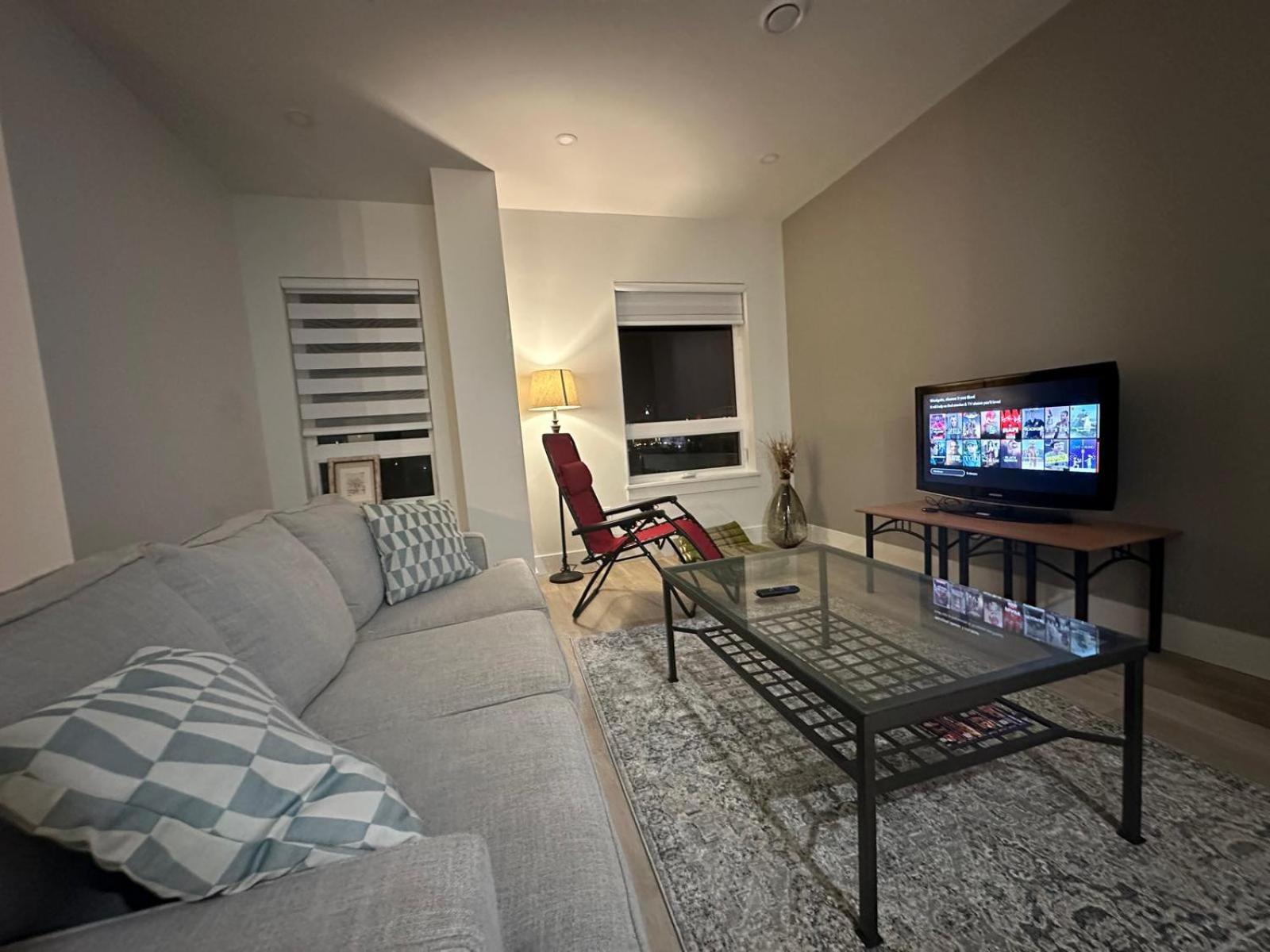Double Room with Balcony (2 Adults + 1 Child) photo 2