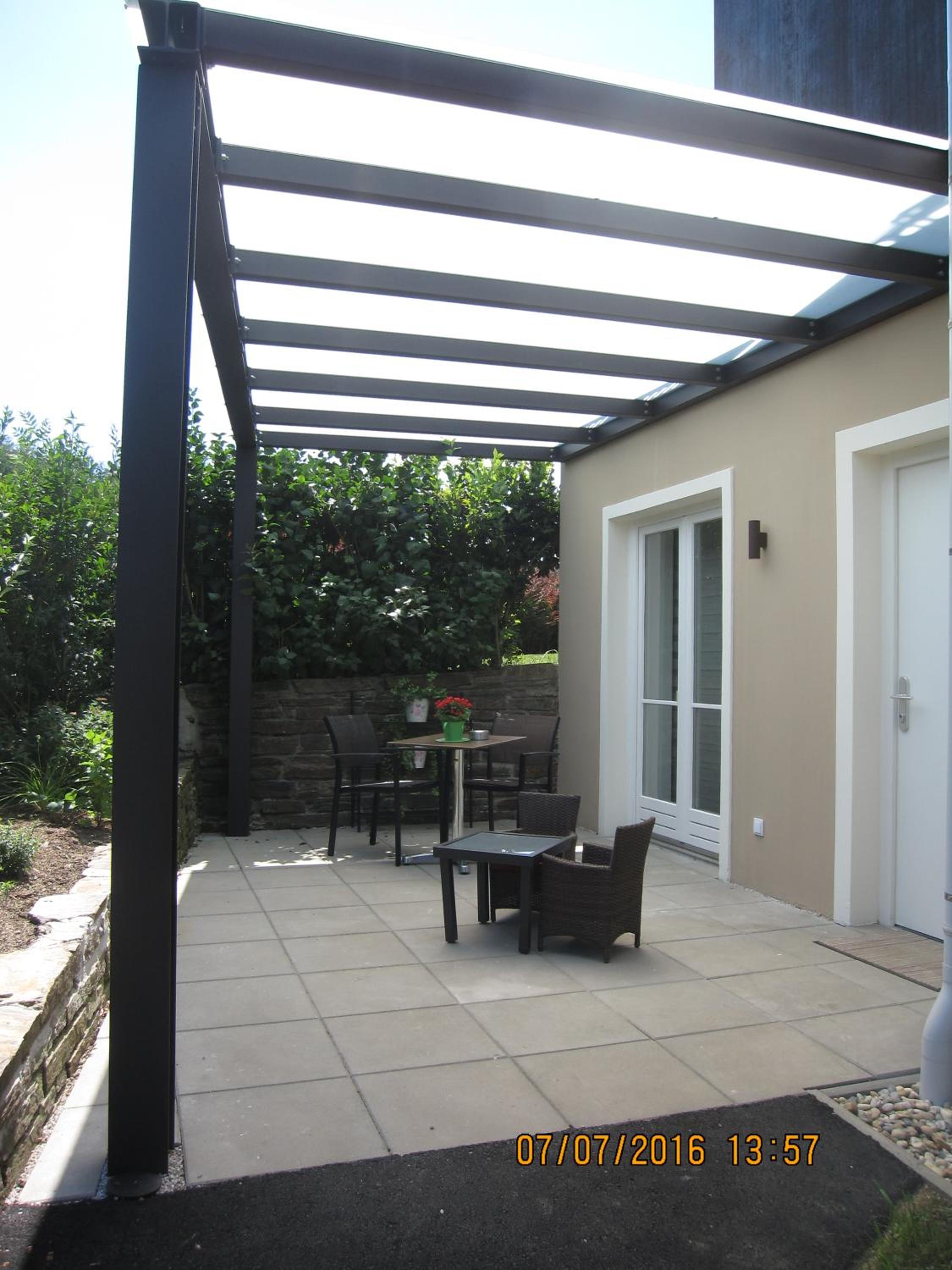 Two-Bedroom Apartment with Balcony - Photo 28