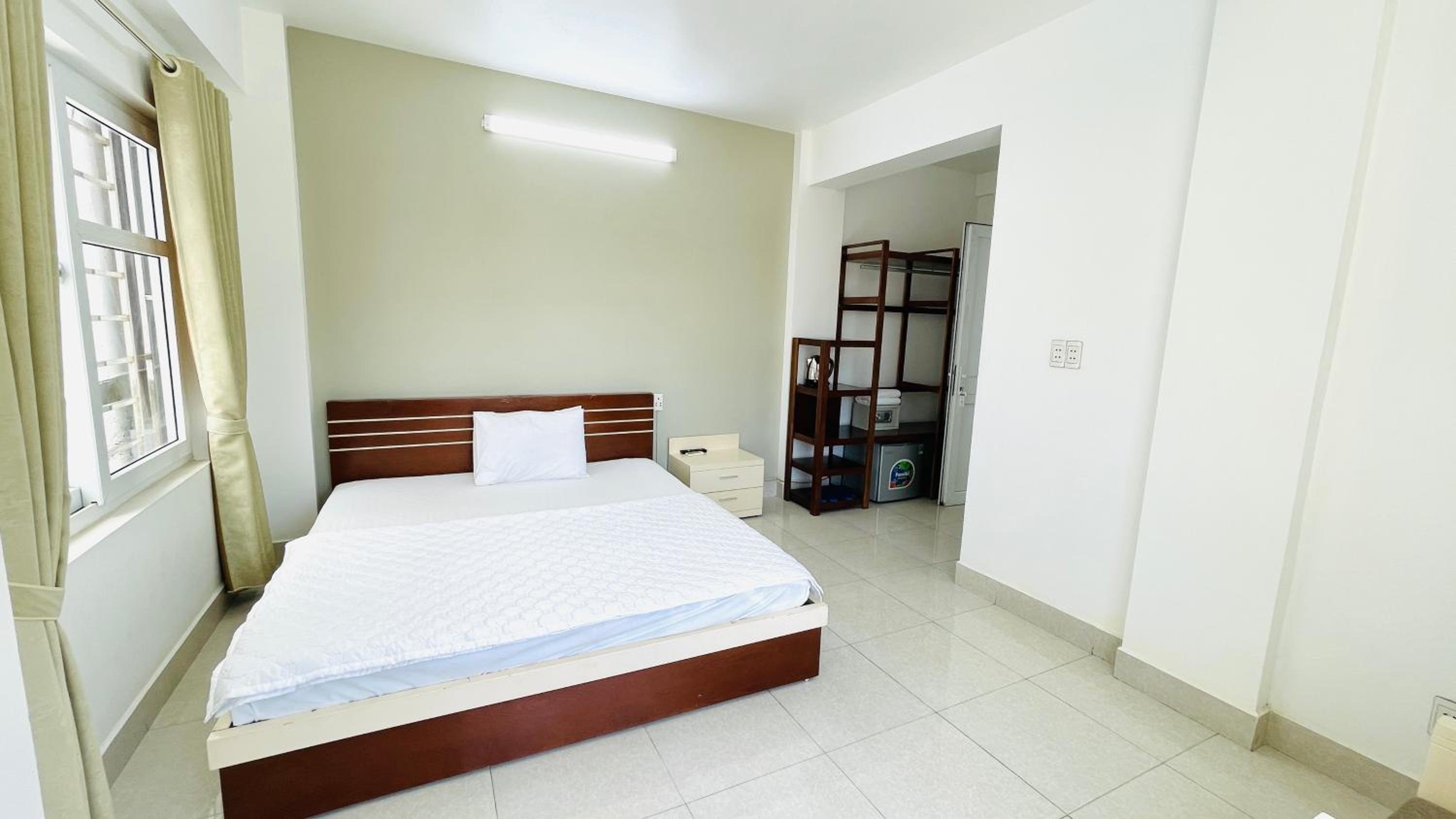 Standard King Room photo 3
