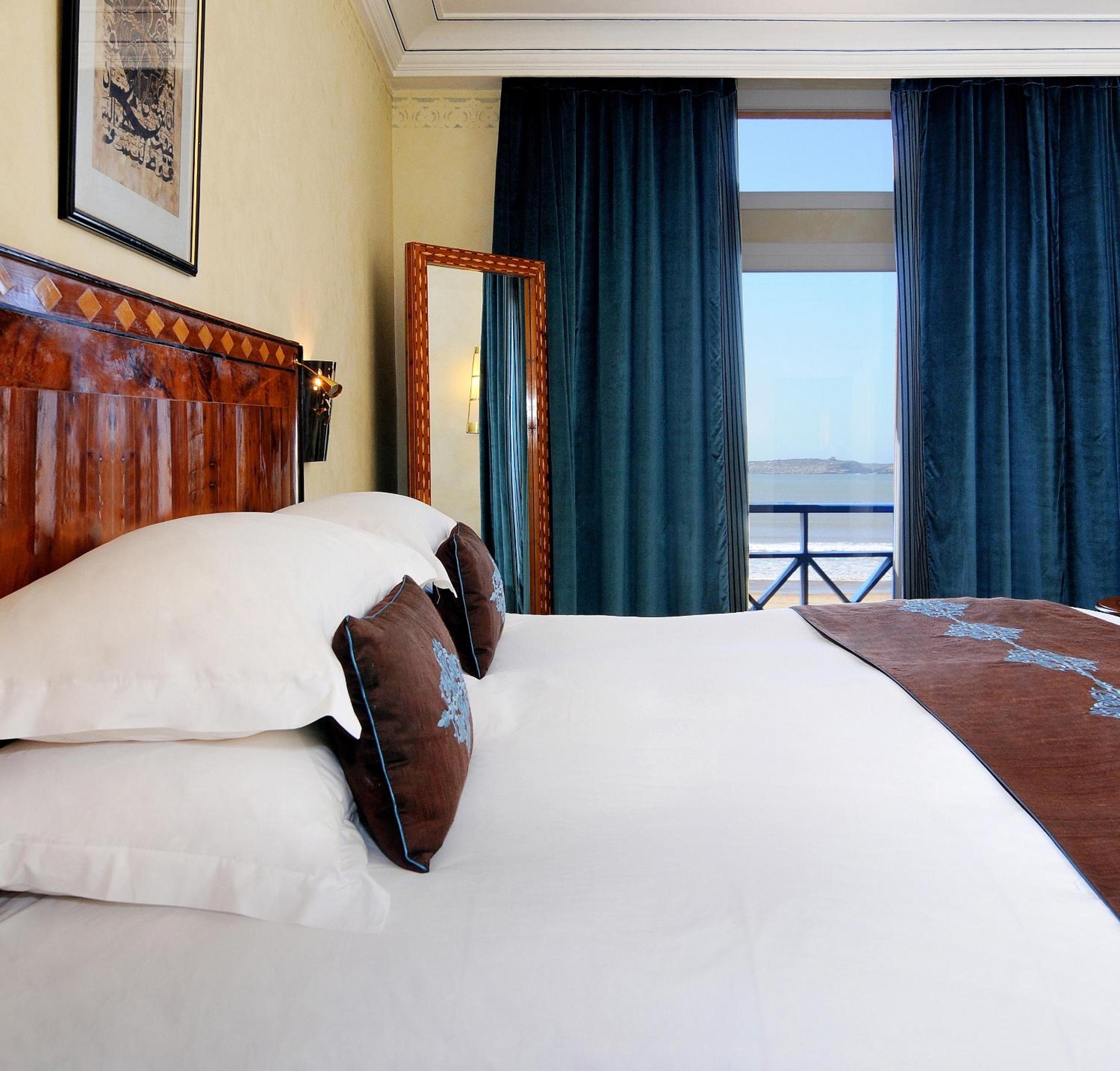 Superior Double Room with Ocean View thumbnail 5