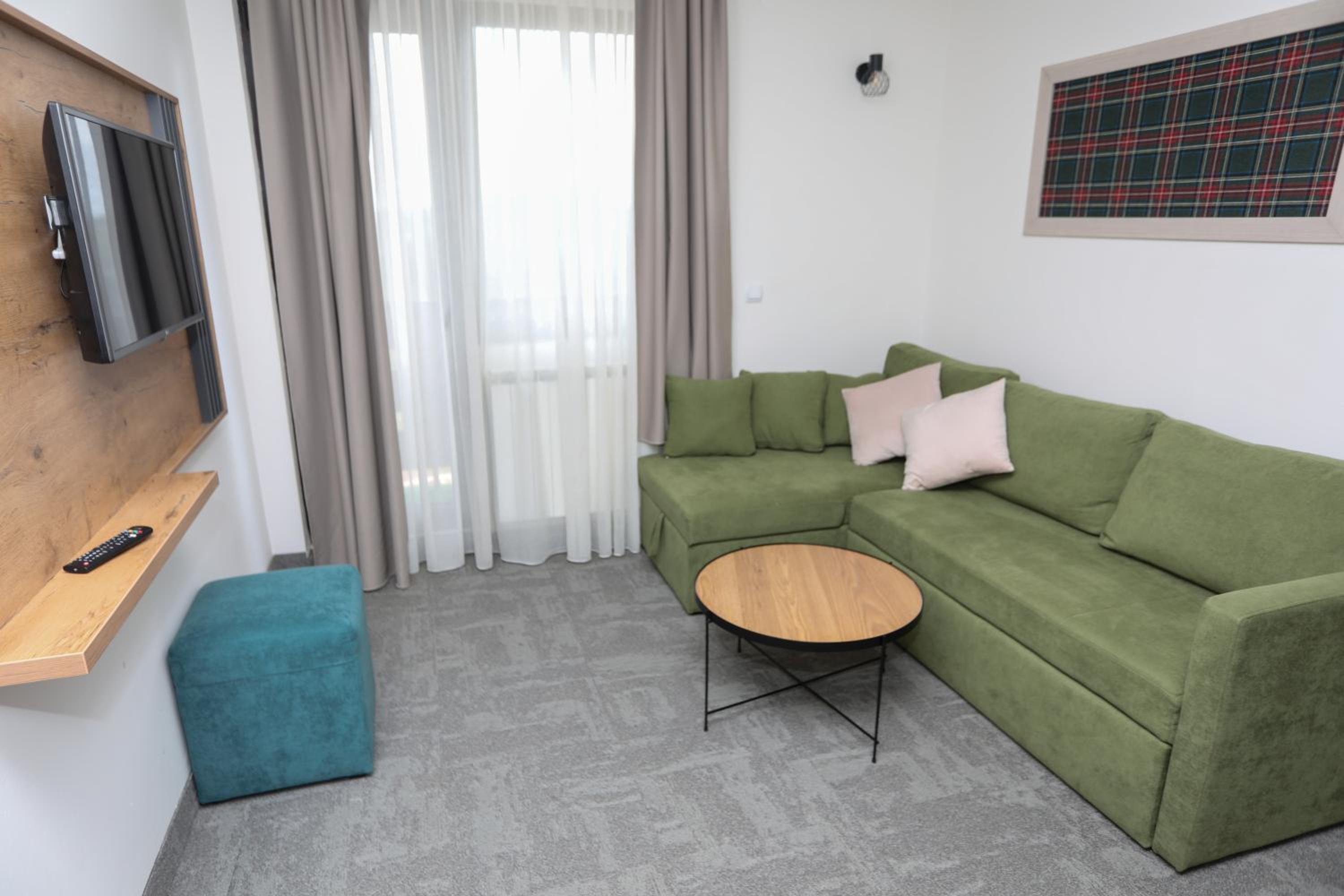 Junior Suite (3 Adults)