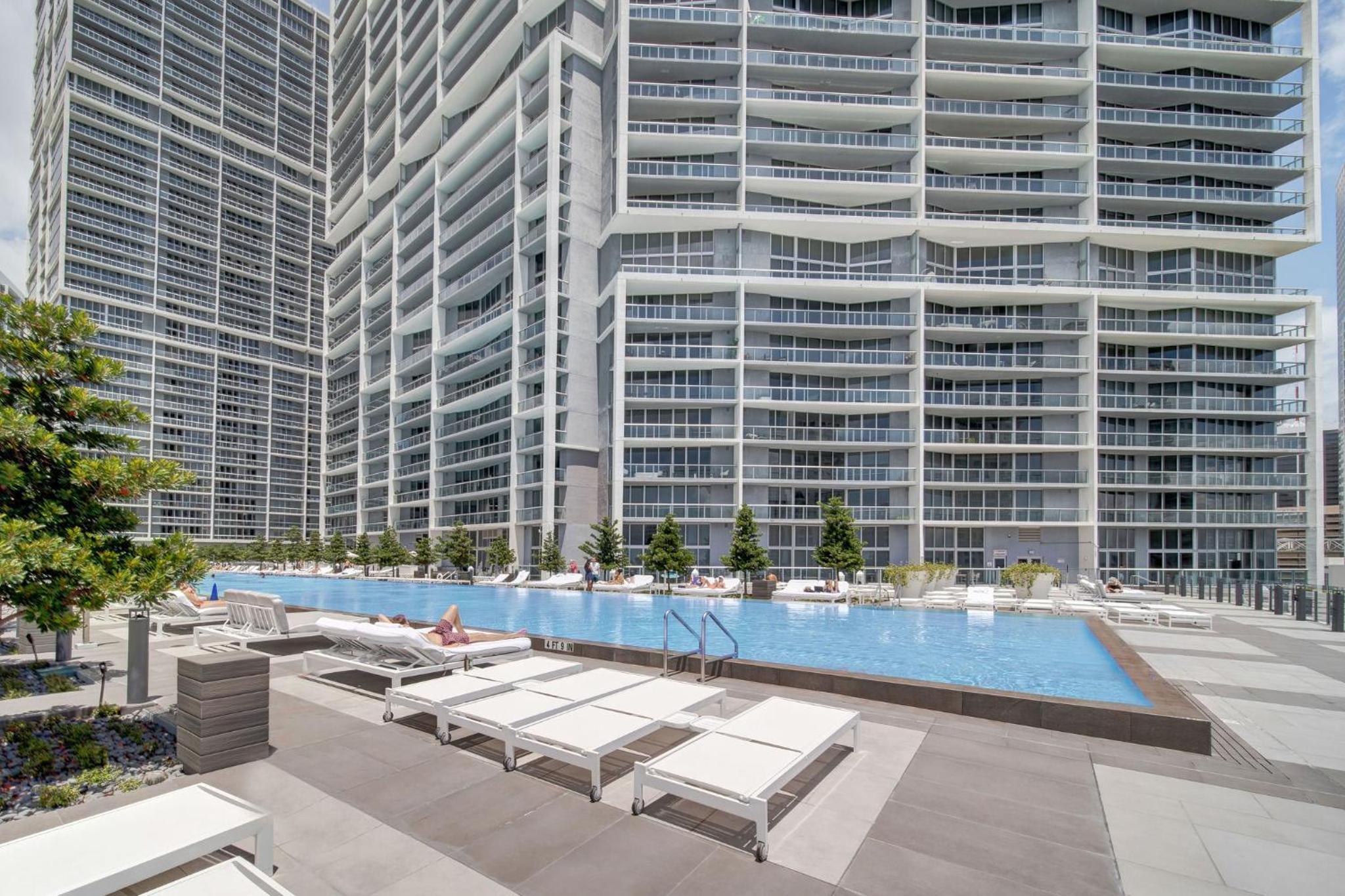 One-Bedroom Apartment with Ocean View photo 2
