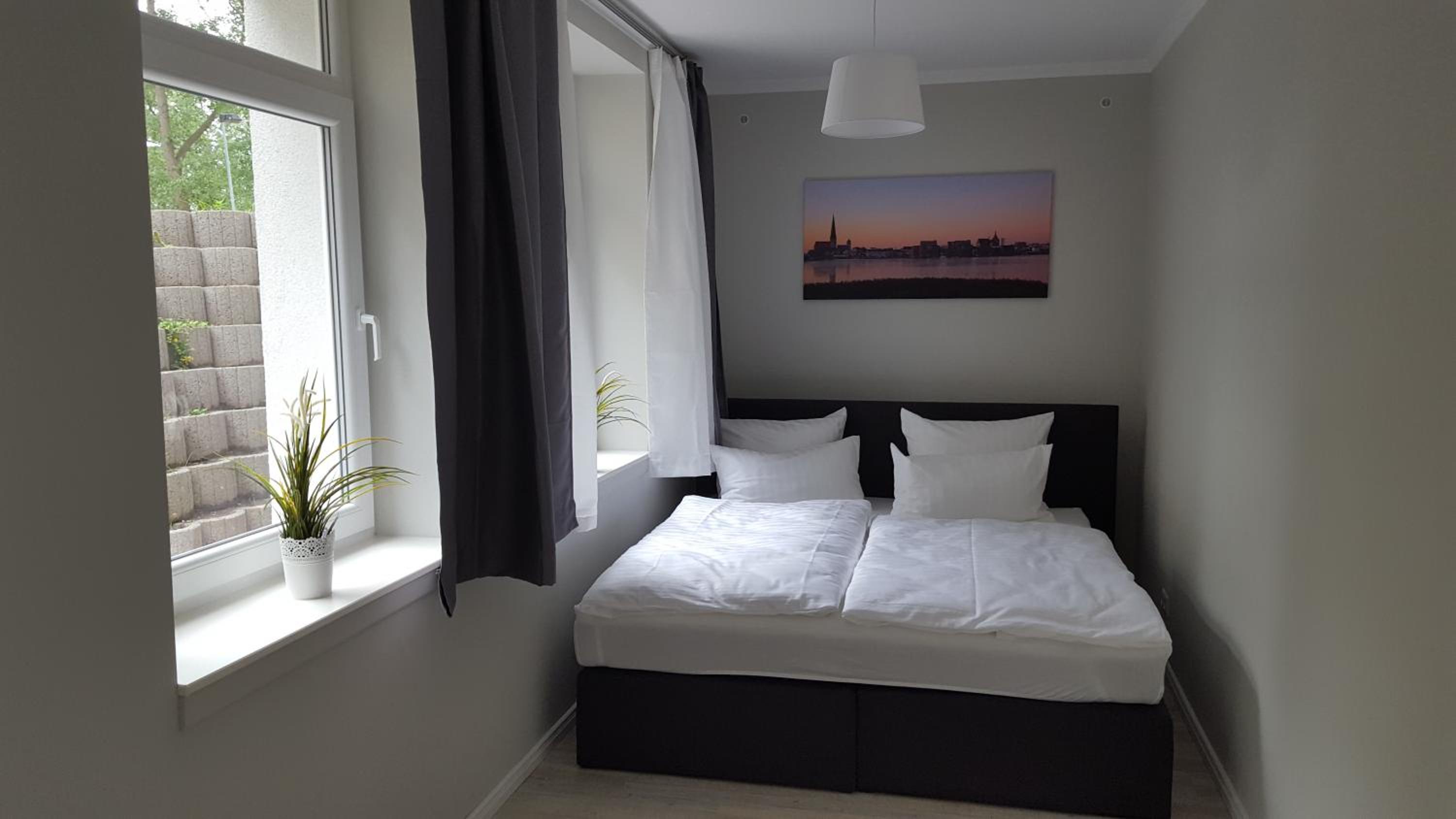 Family Room - 06