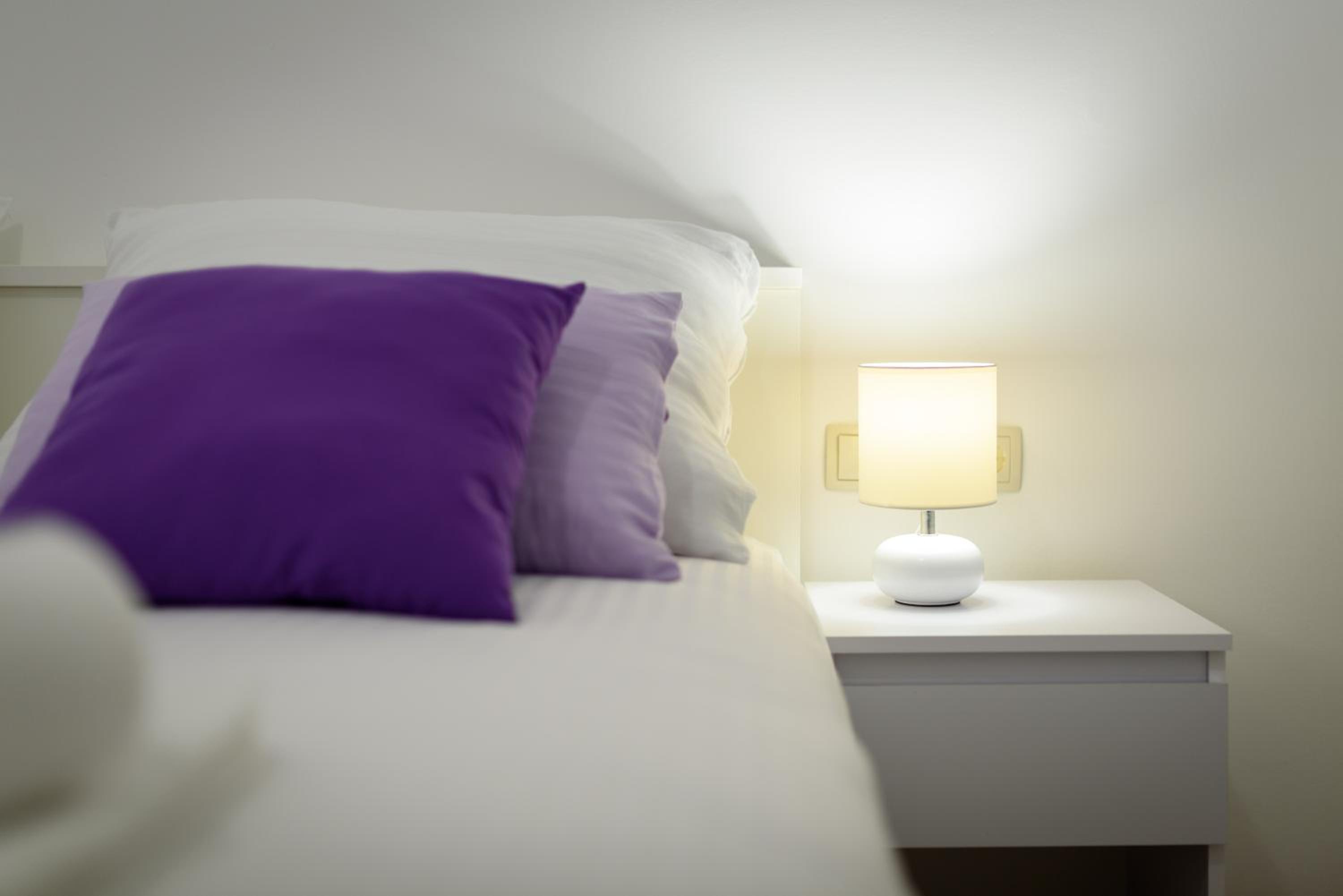 Studio Apartment - Photo 2