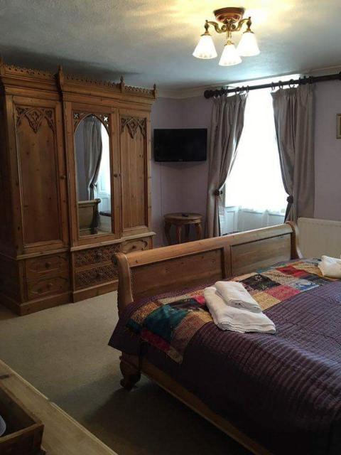 Double Room - Photo 6