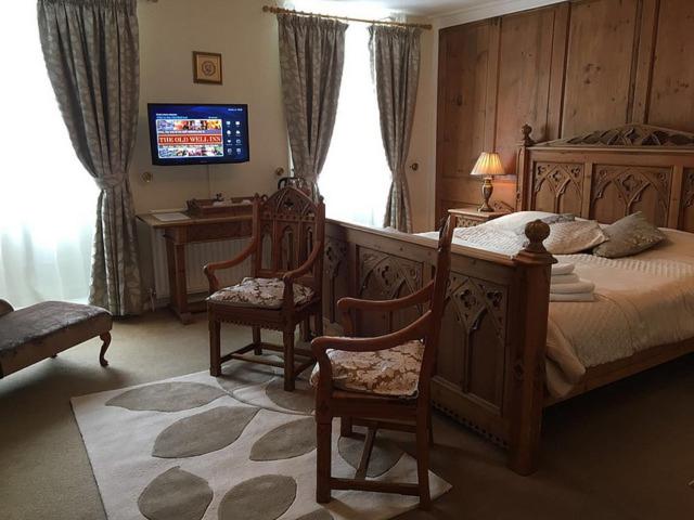 Double Room - Photo 7