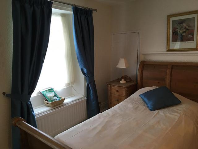 Family Room - Photo 2