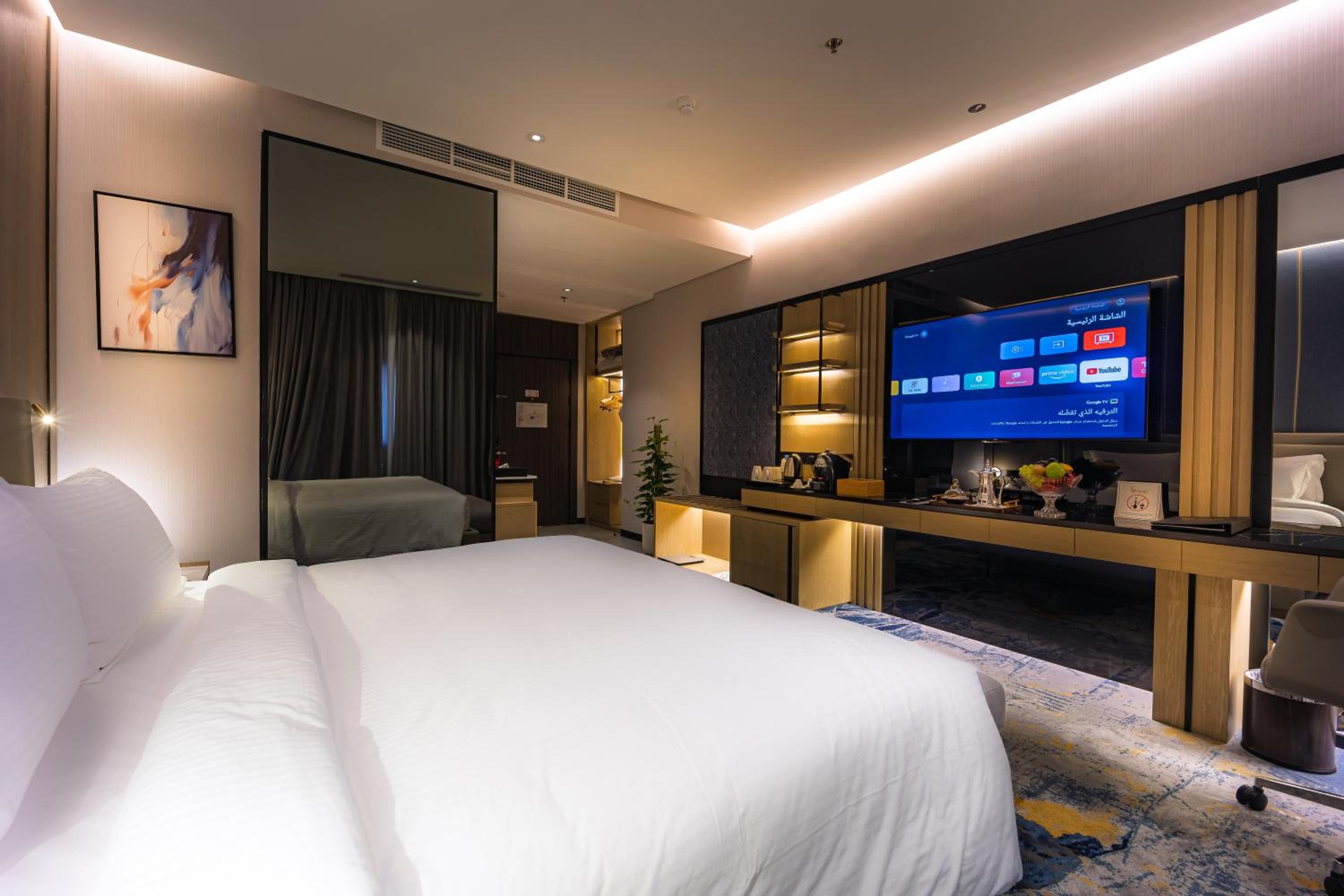 Deluxe King Room