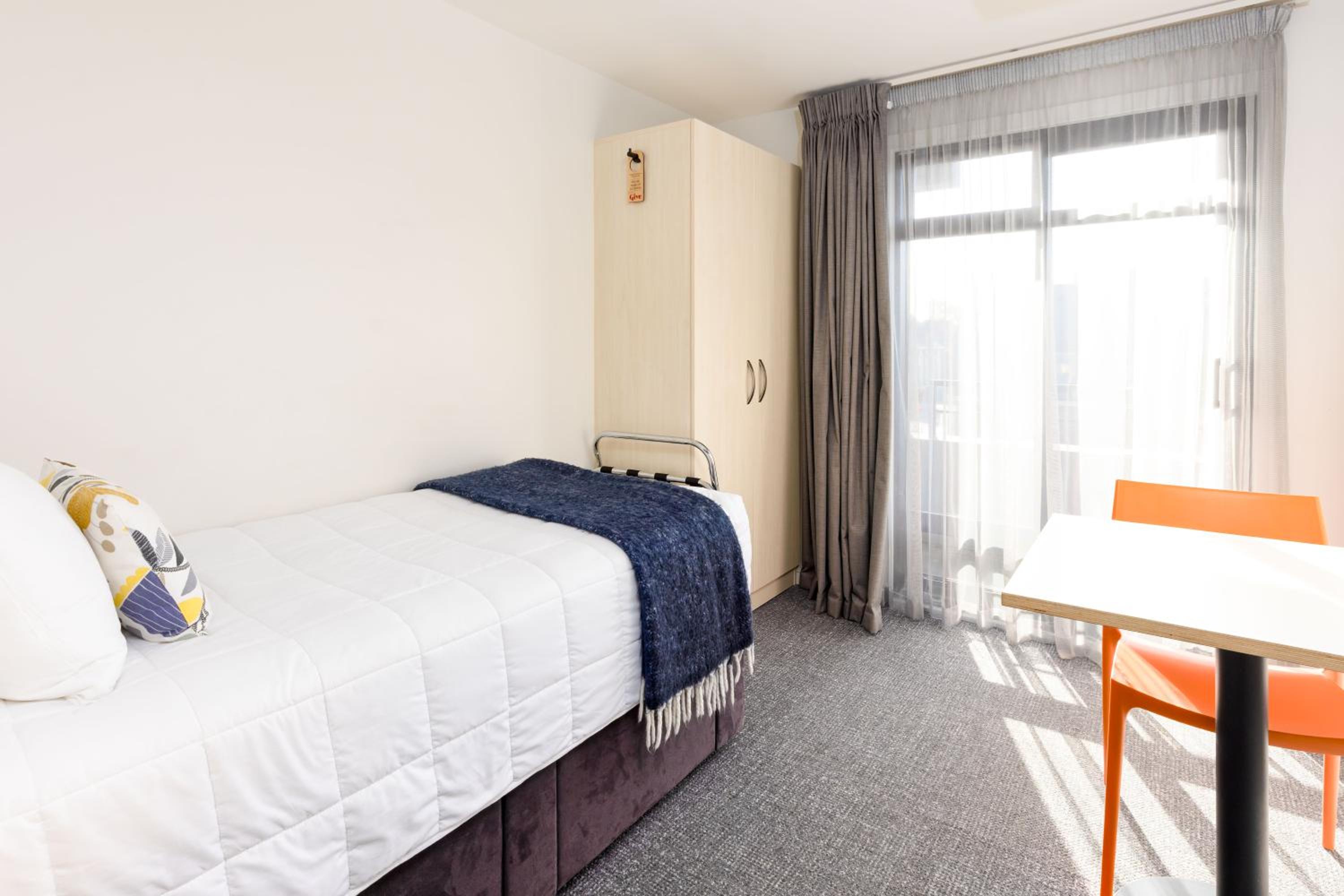Classic Single Room