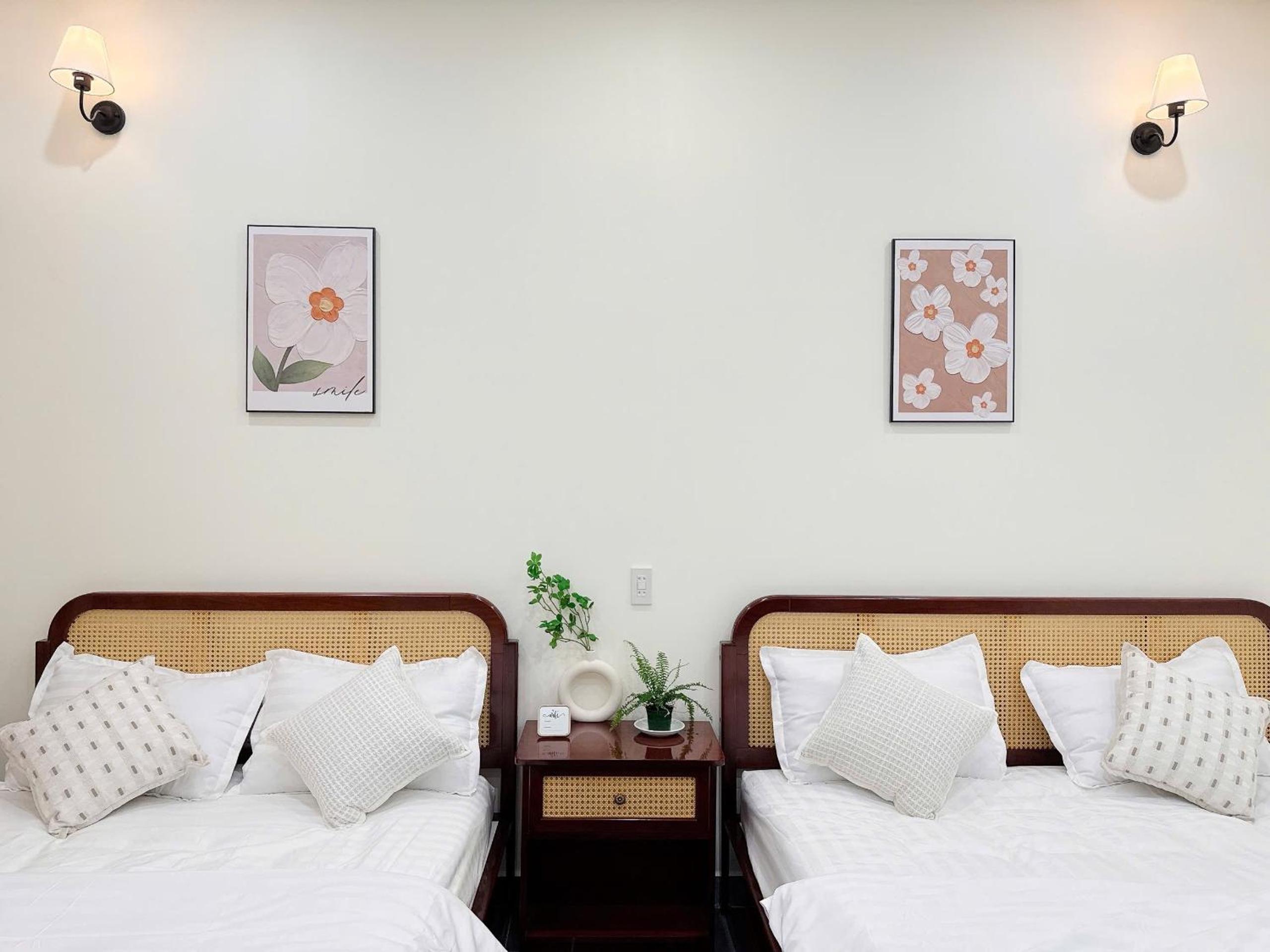 Economy Triple Room photo 1