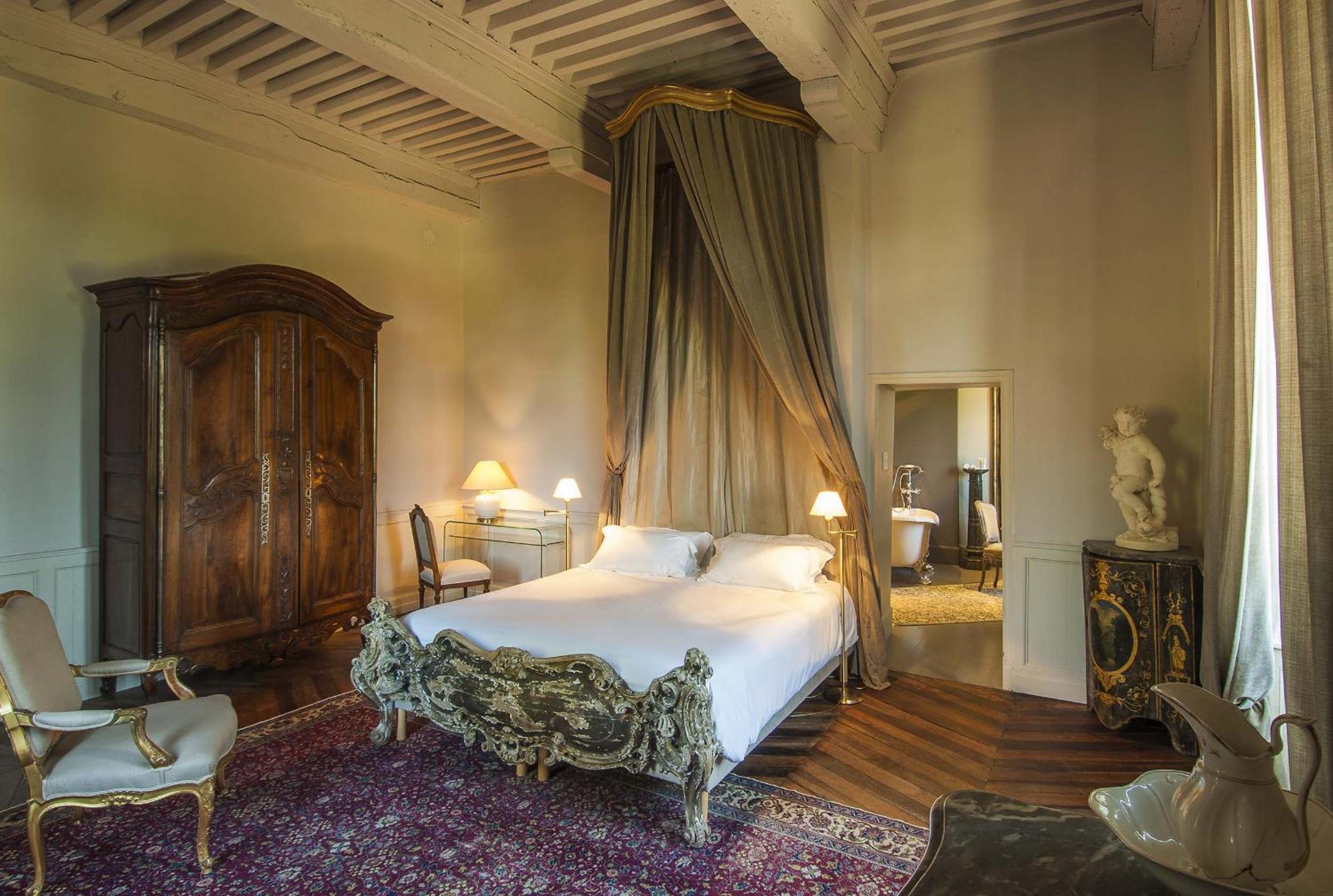 Prestige Suite - Photo 3