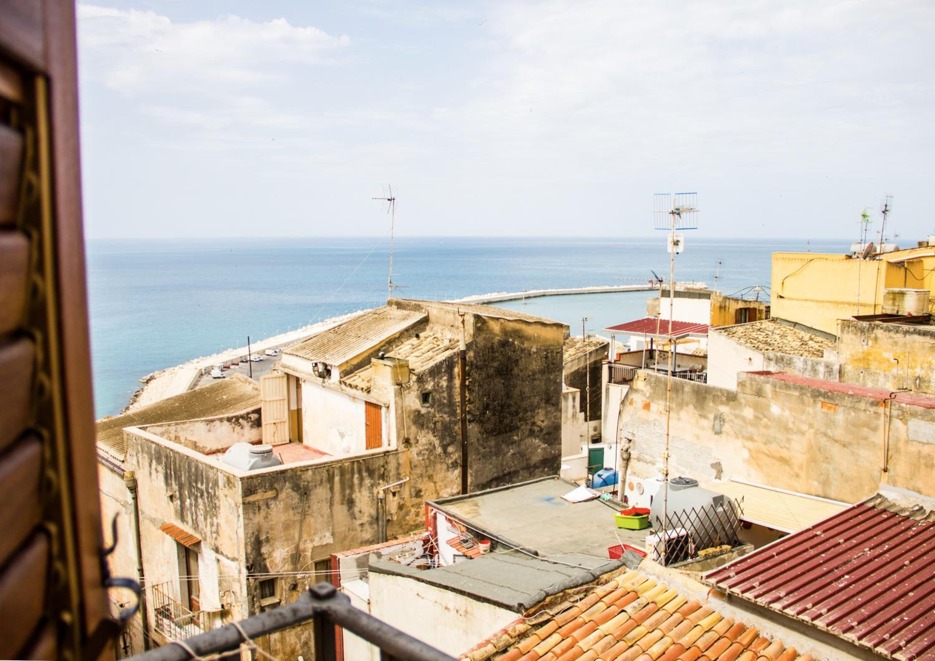 Suite with Sea View - Photo 3