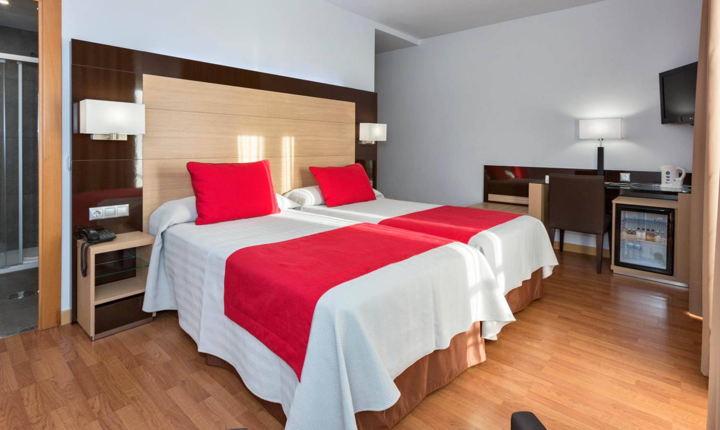 Double or Twin Room - Photo 1