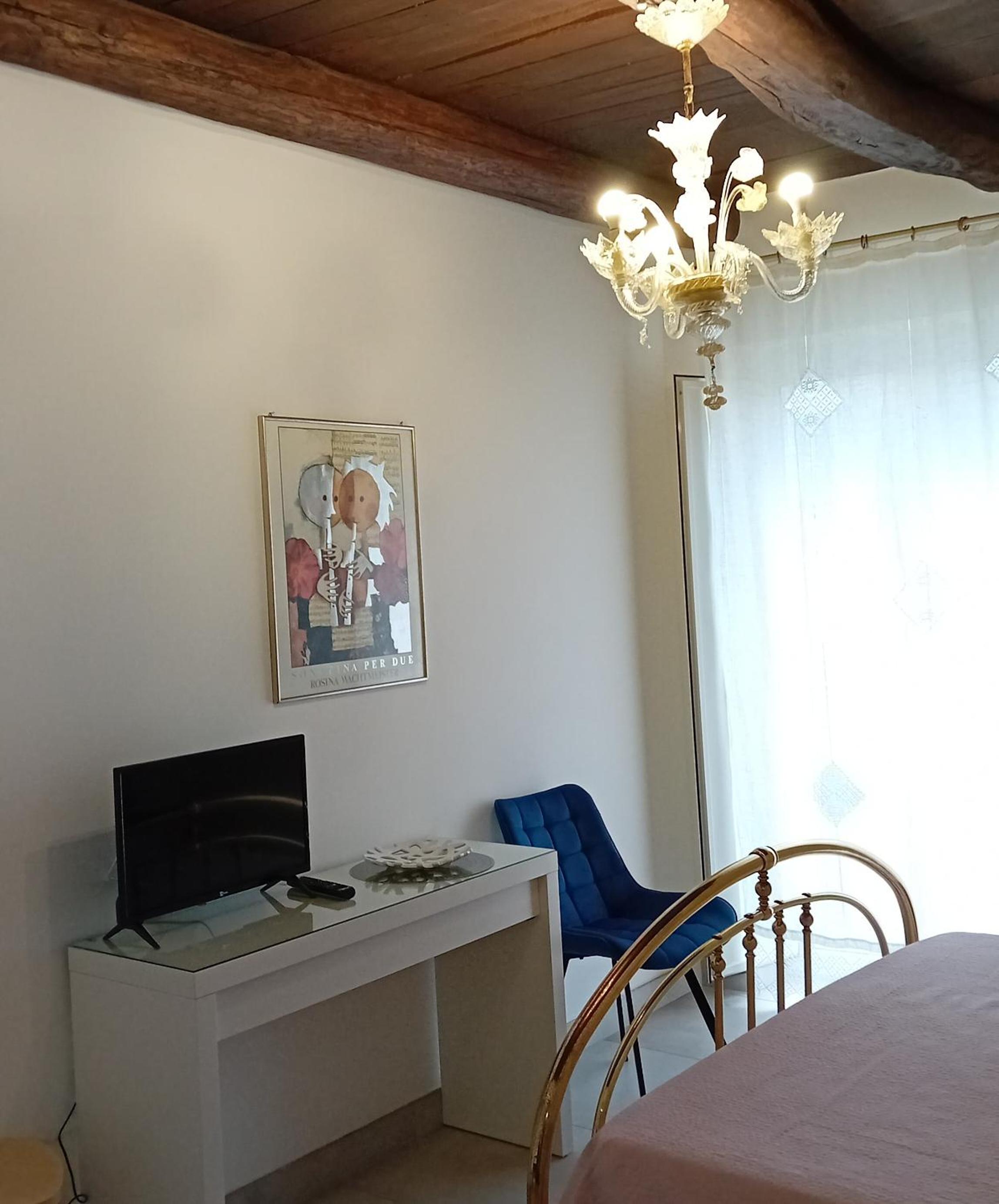 Double Room - Photo 1