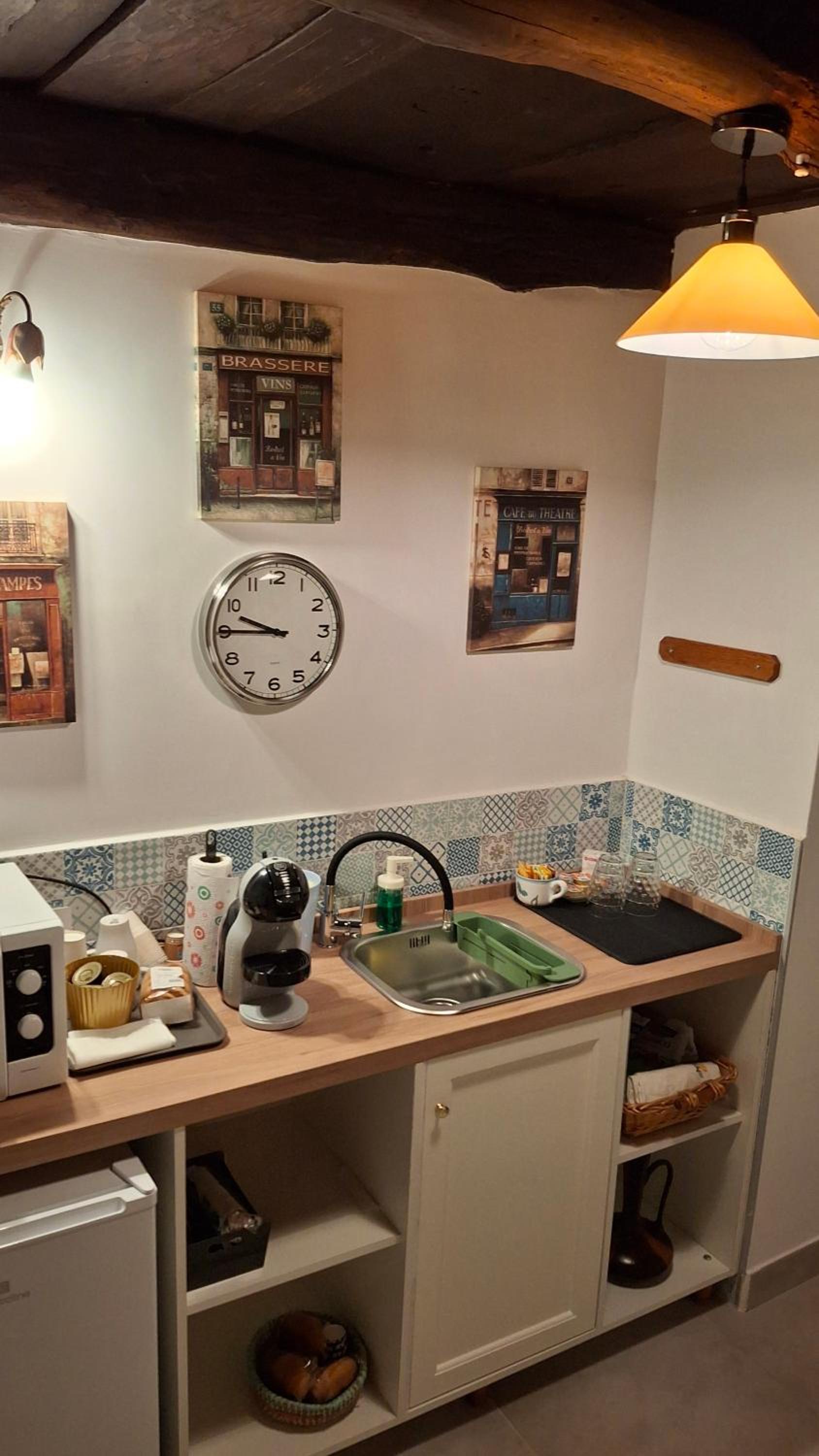 Double Room - Photo 3