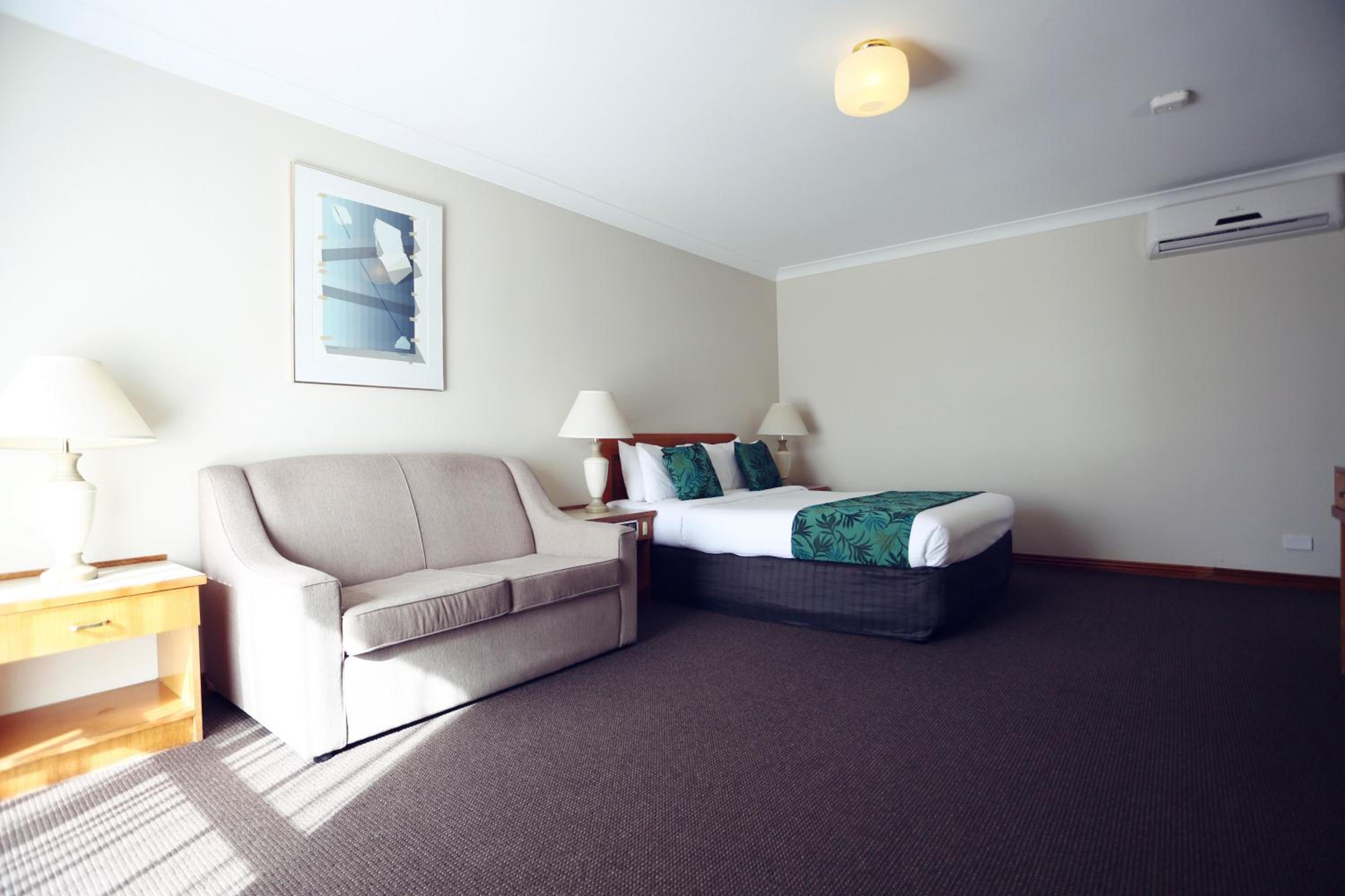 Standard Queen Room - Photo 3