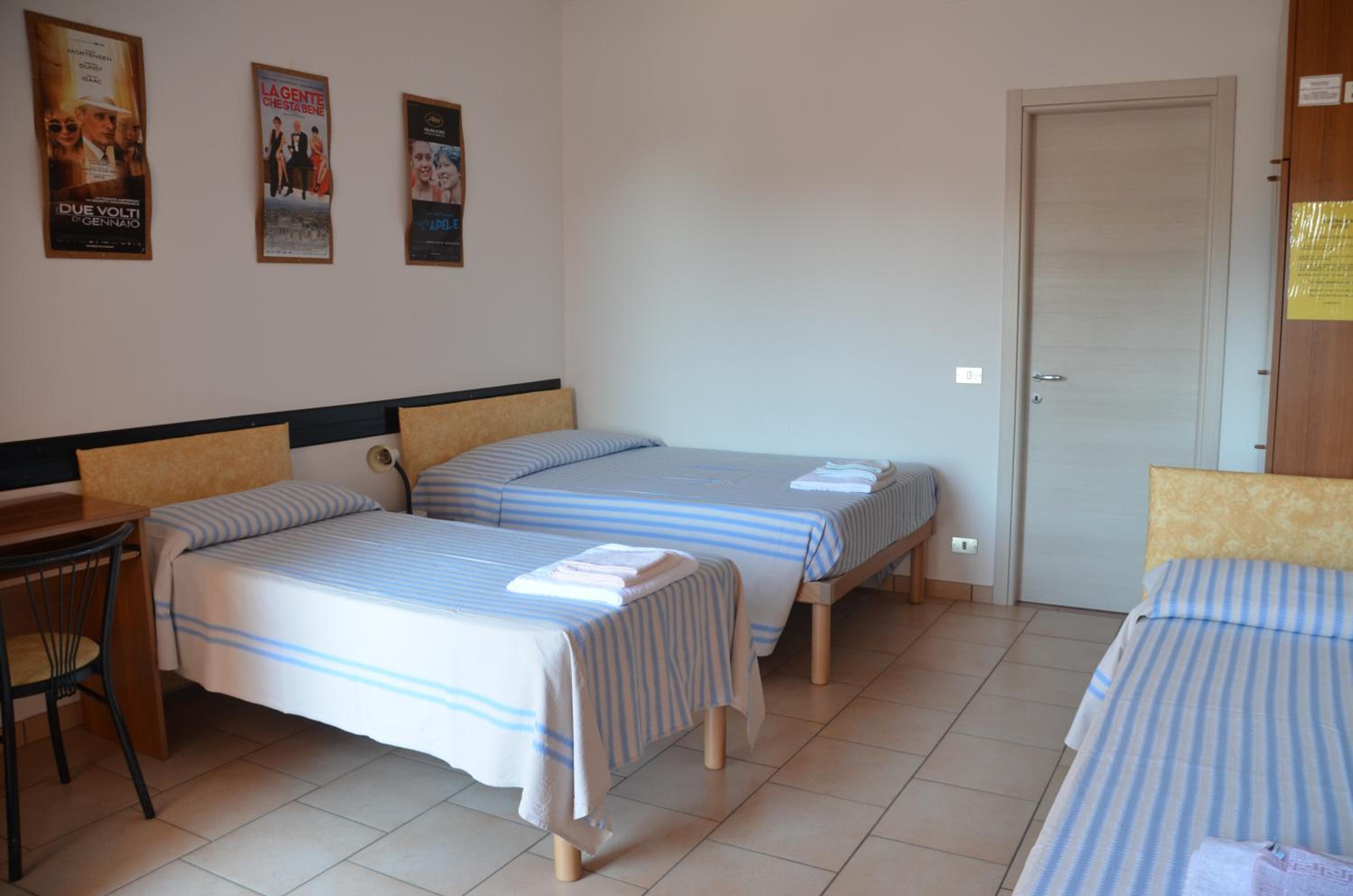 Triple Room photo 2