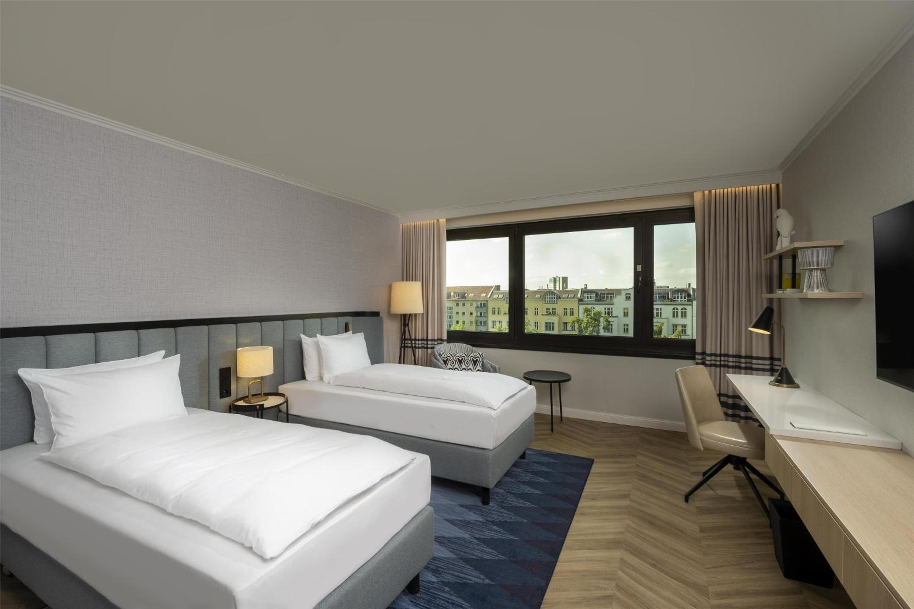 Executive Twin Room - Lounge Access