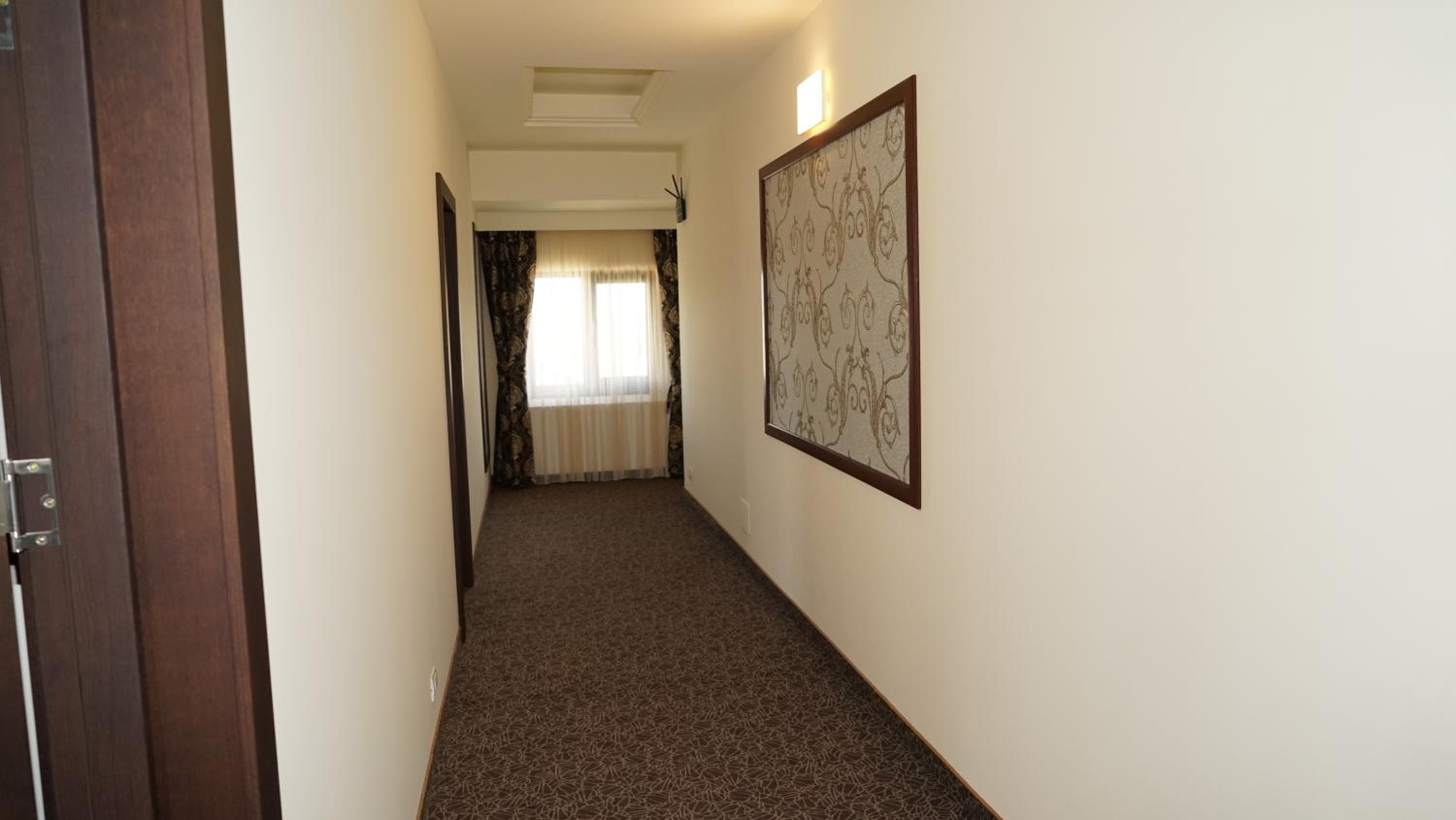 Double Room - Photo 31