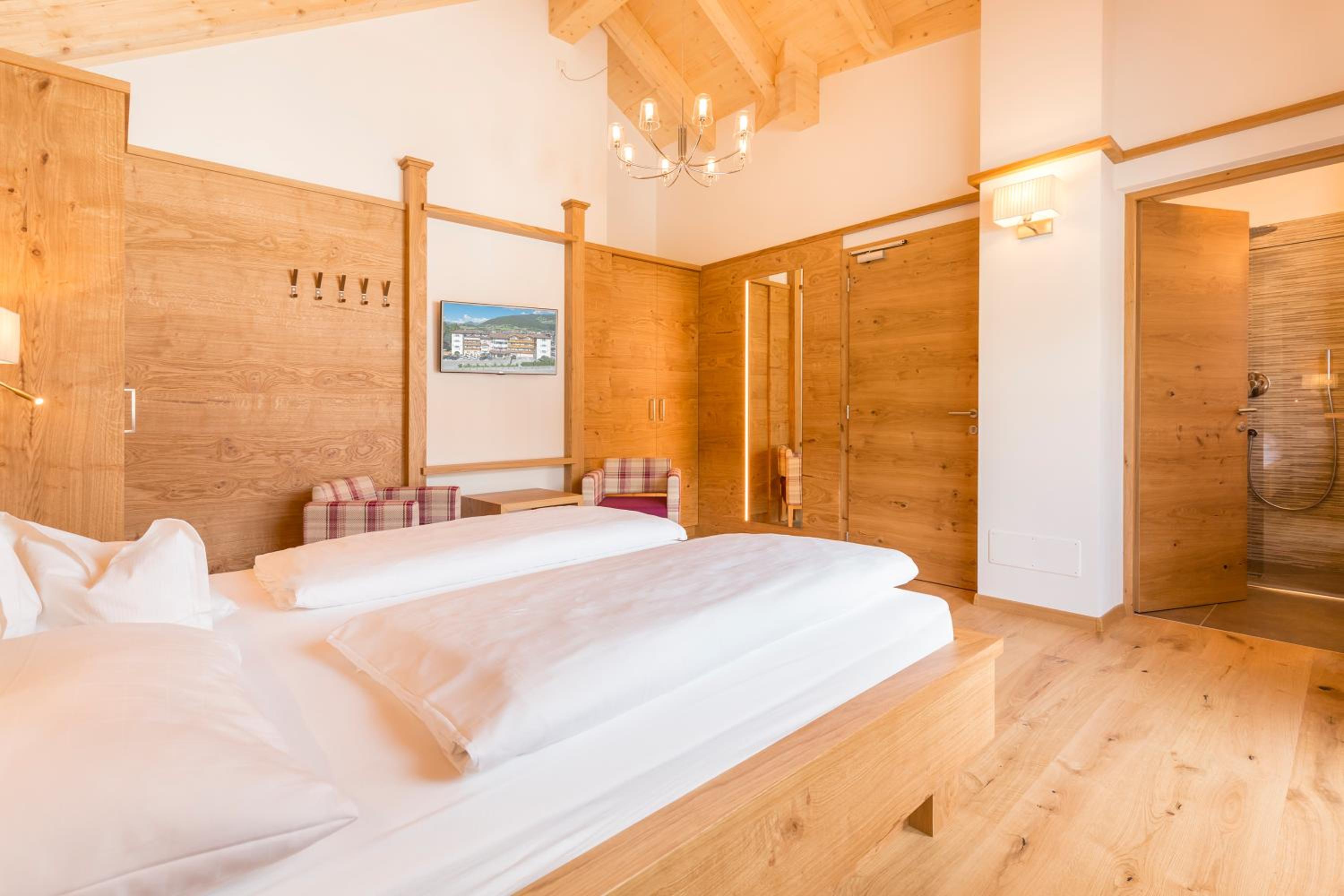 Superior Double Room - Photo 1