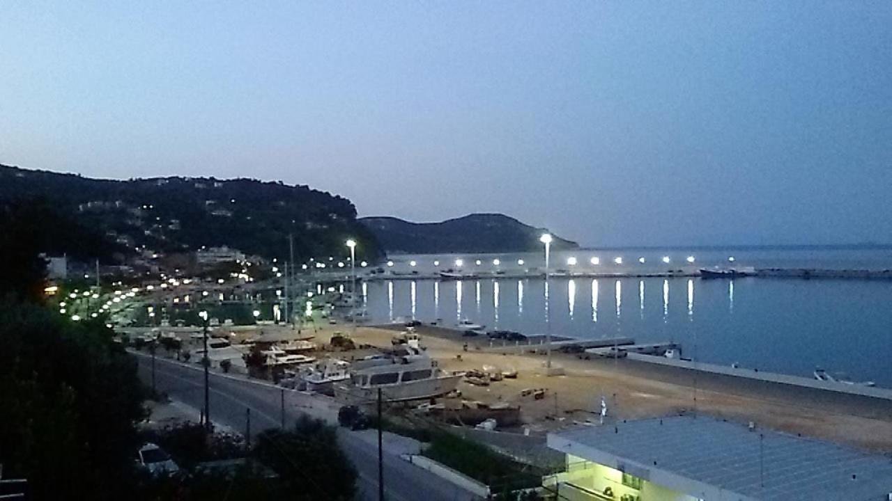 Apartment With Sea View photo 3