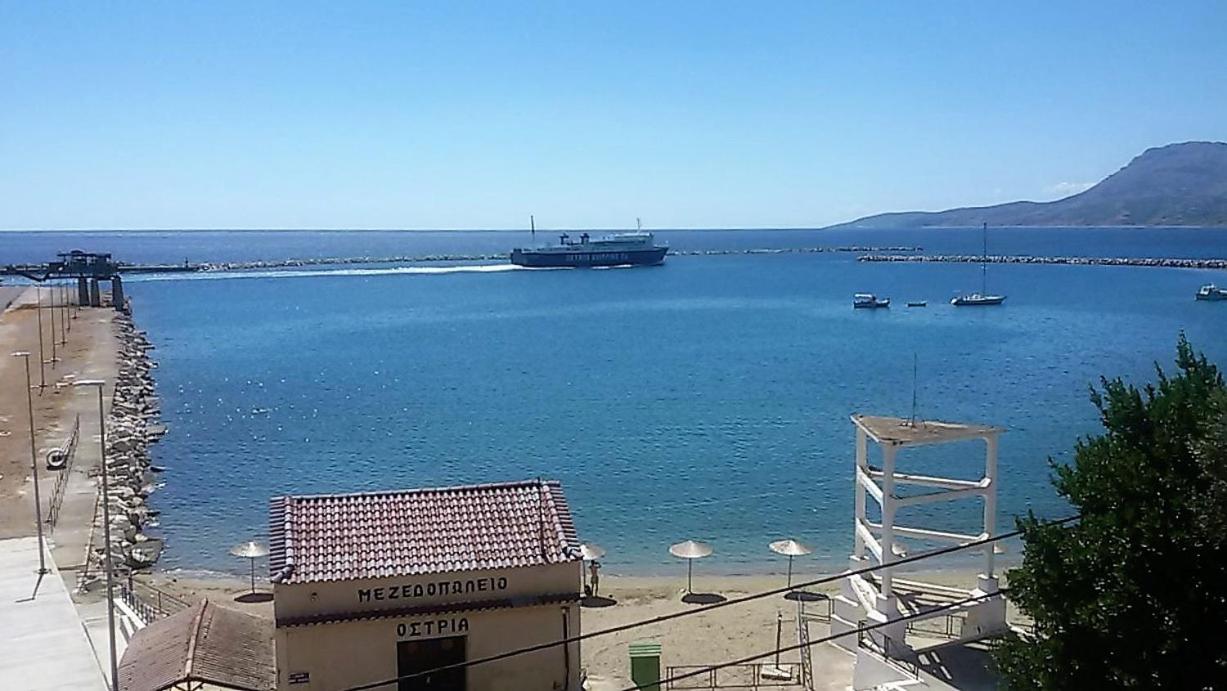 Apartment With Sea View photo 2