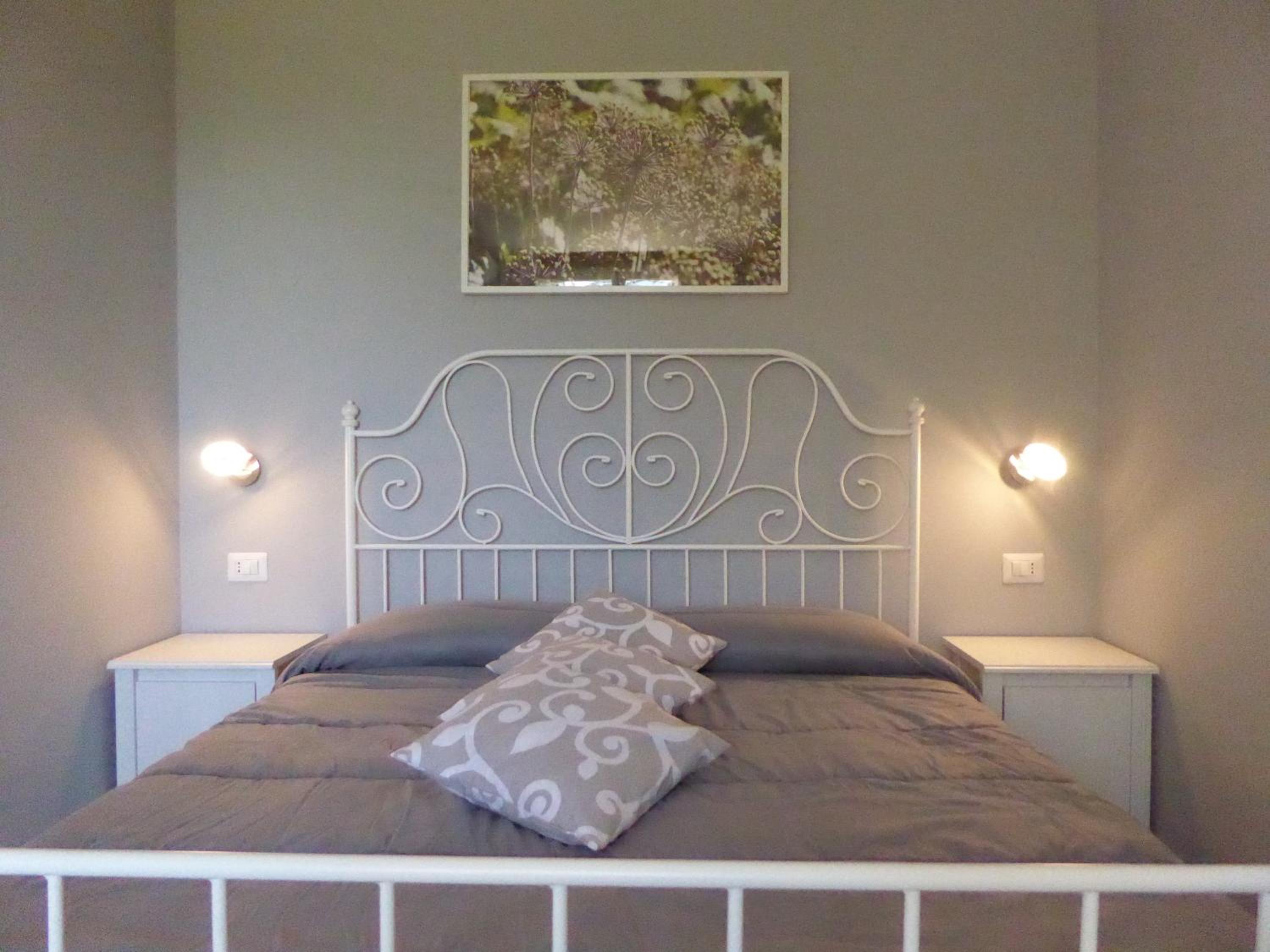 Deluxe Room - Photo 1