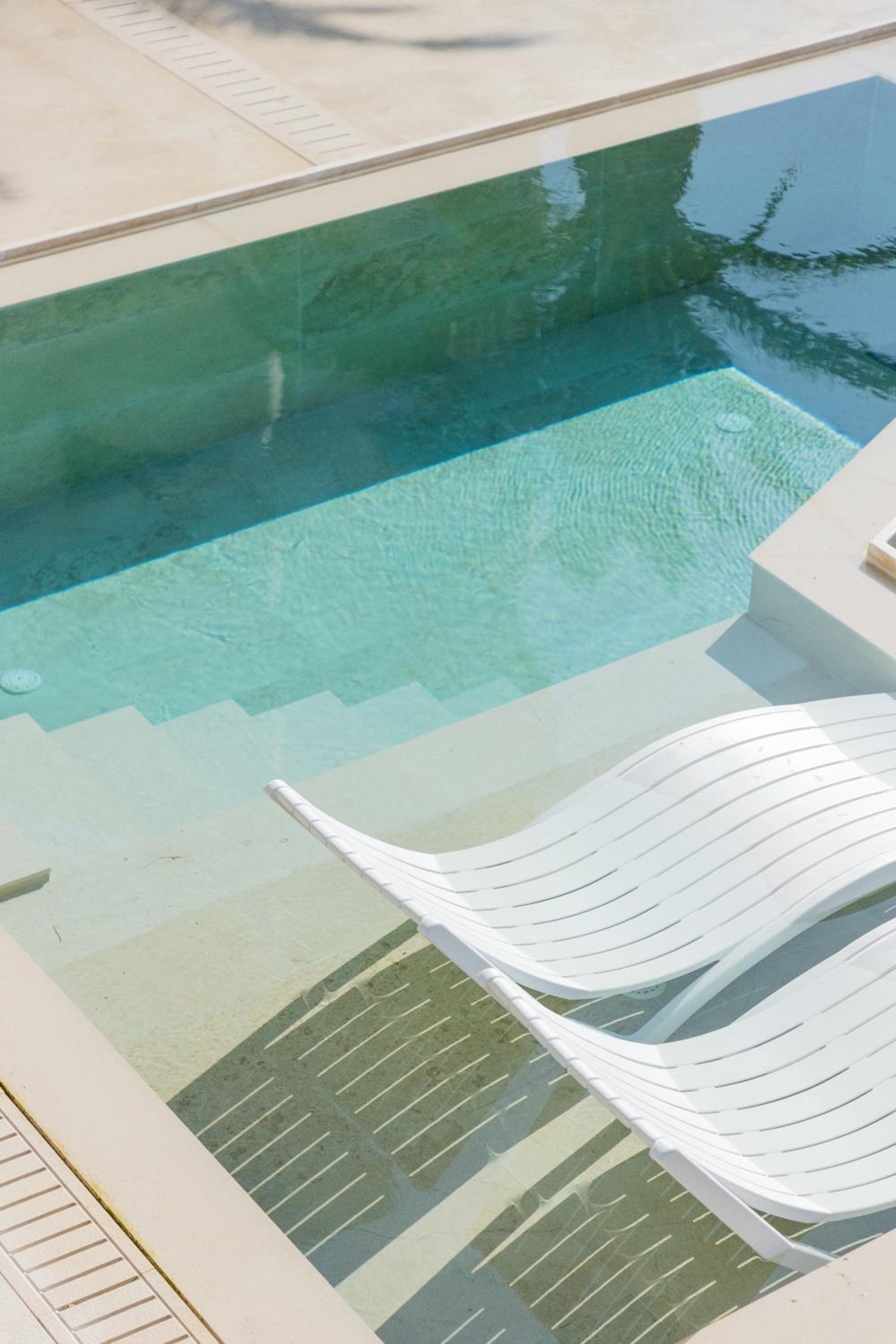Executive Suite Private Pool