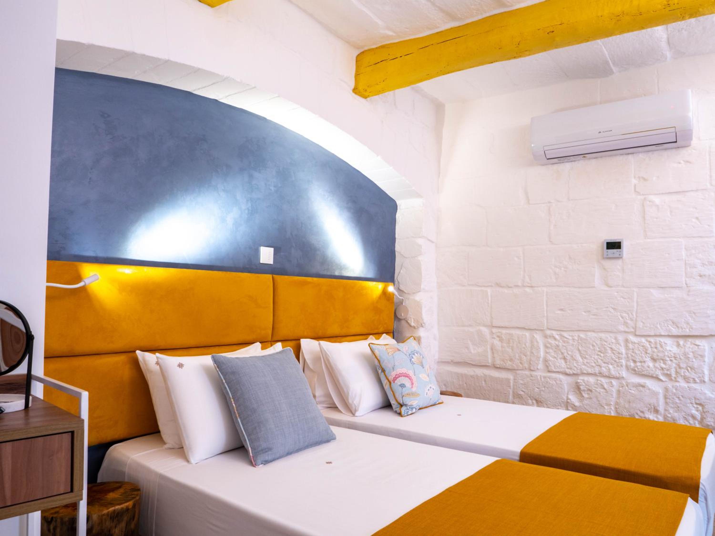 Deluxe Double or Twin Room