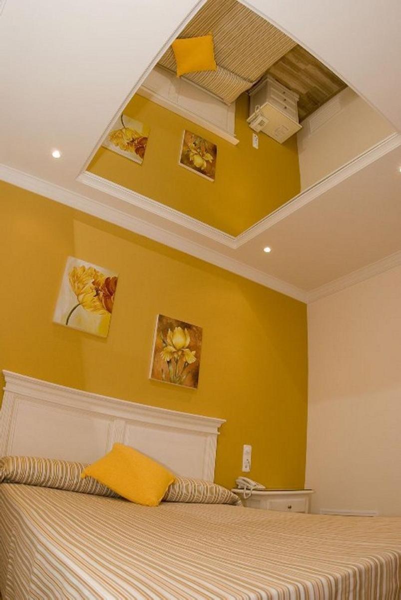 Double Room with Spa Bath - Photo 4