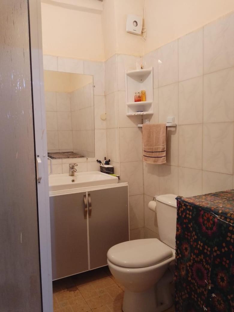 Small Double Room - Photo 2