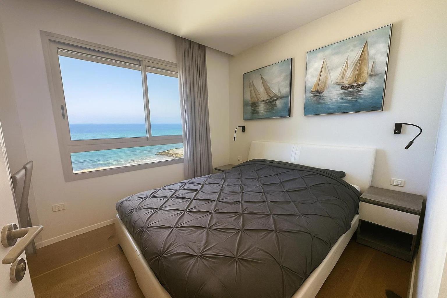 Apartment with Sea View - Photo 11