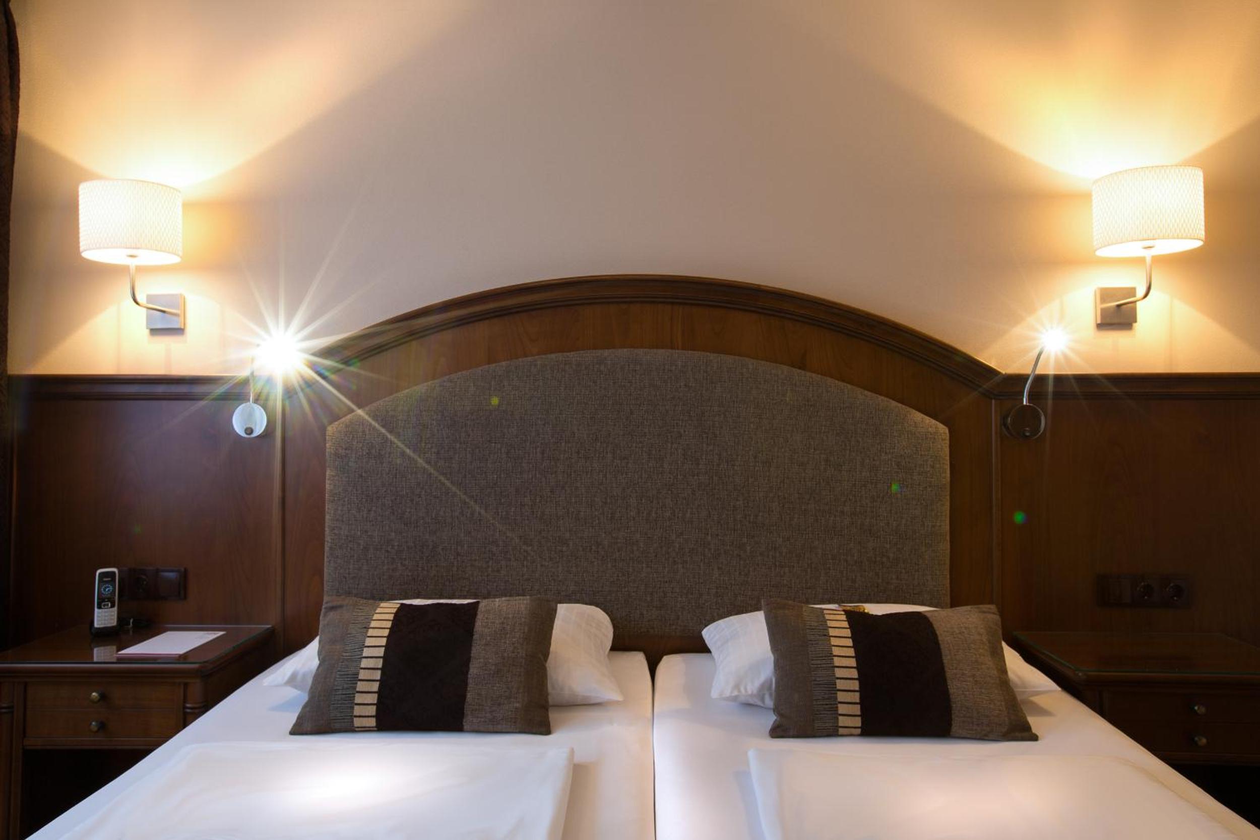 Standard Double Room - Photo 6