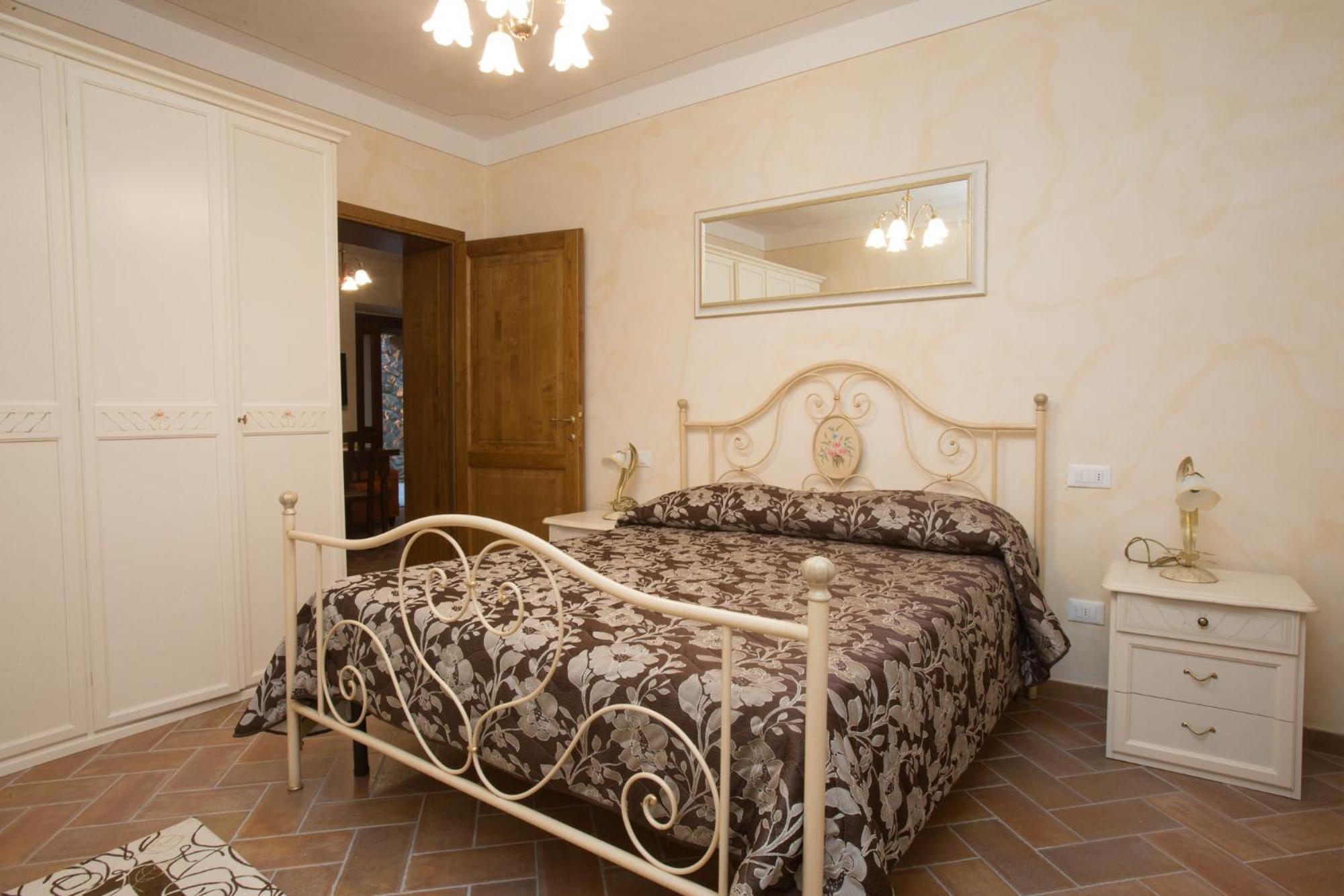 Apartment - Photo 23