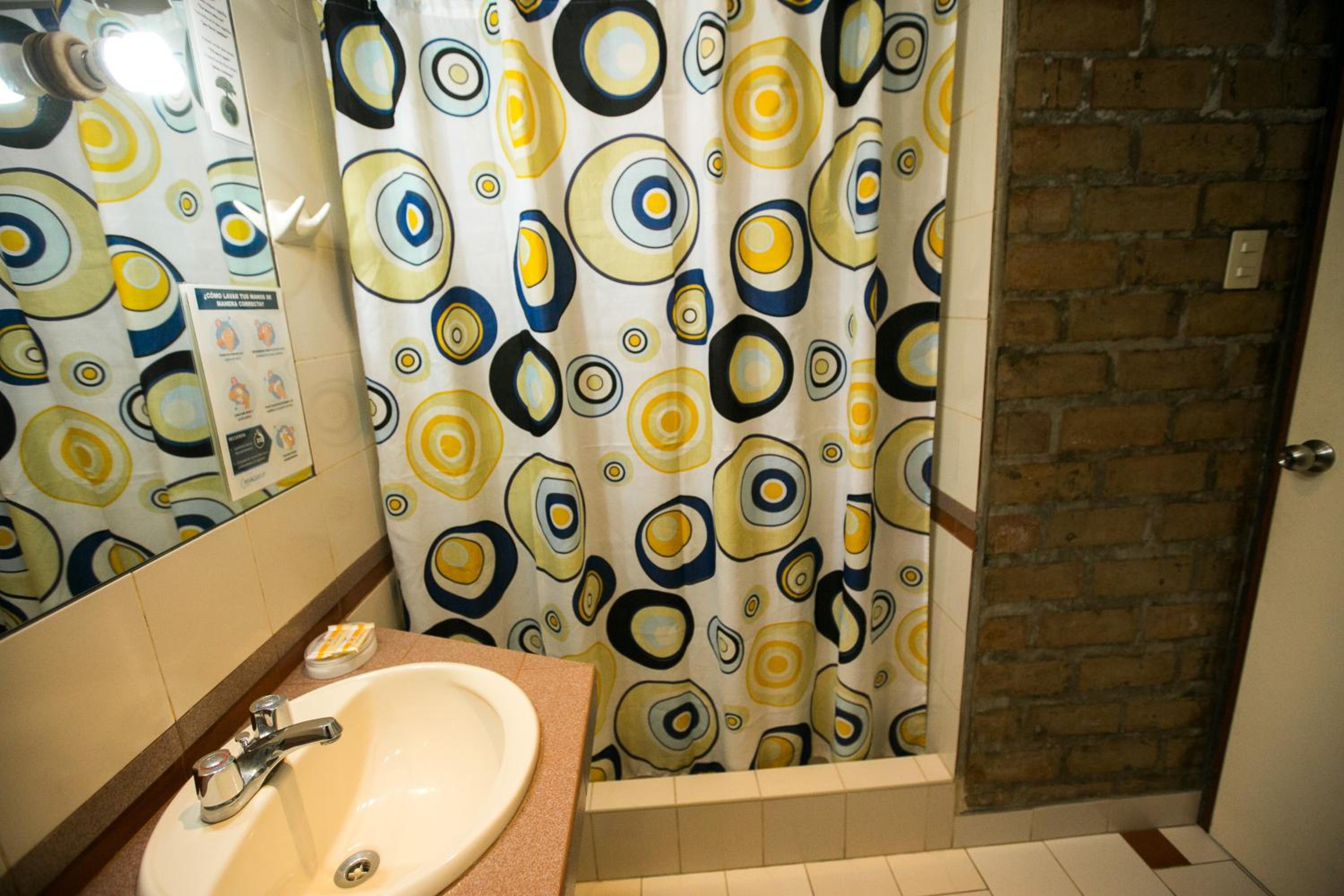 Basic Triple Room - Photo 2
