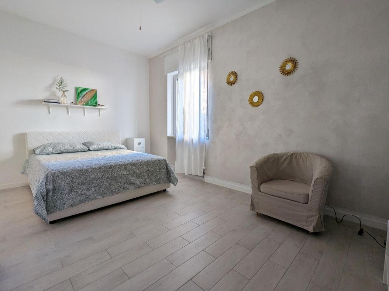 One-Bedroom Family Apartment