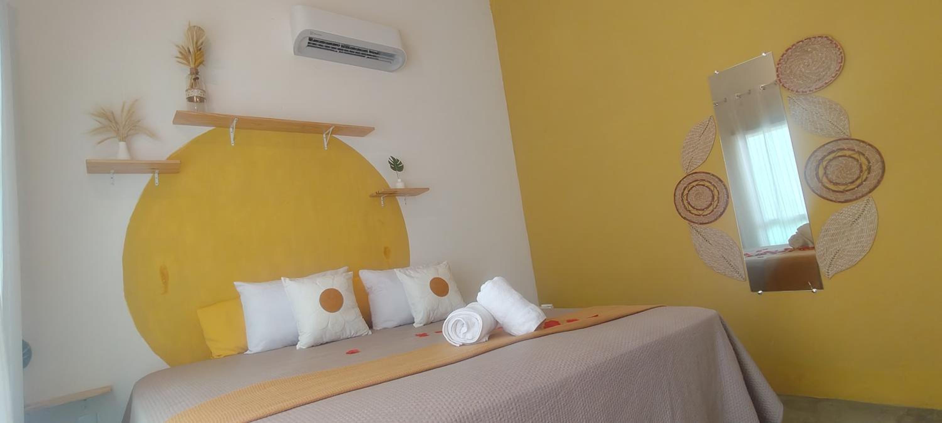 One-Bedroom Suite photo 1