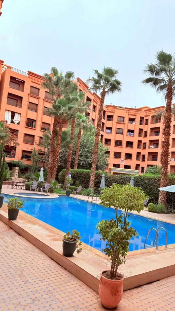 Two-Bedroom Apartment with Balcony photo 3