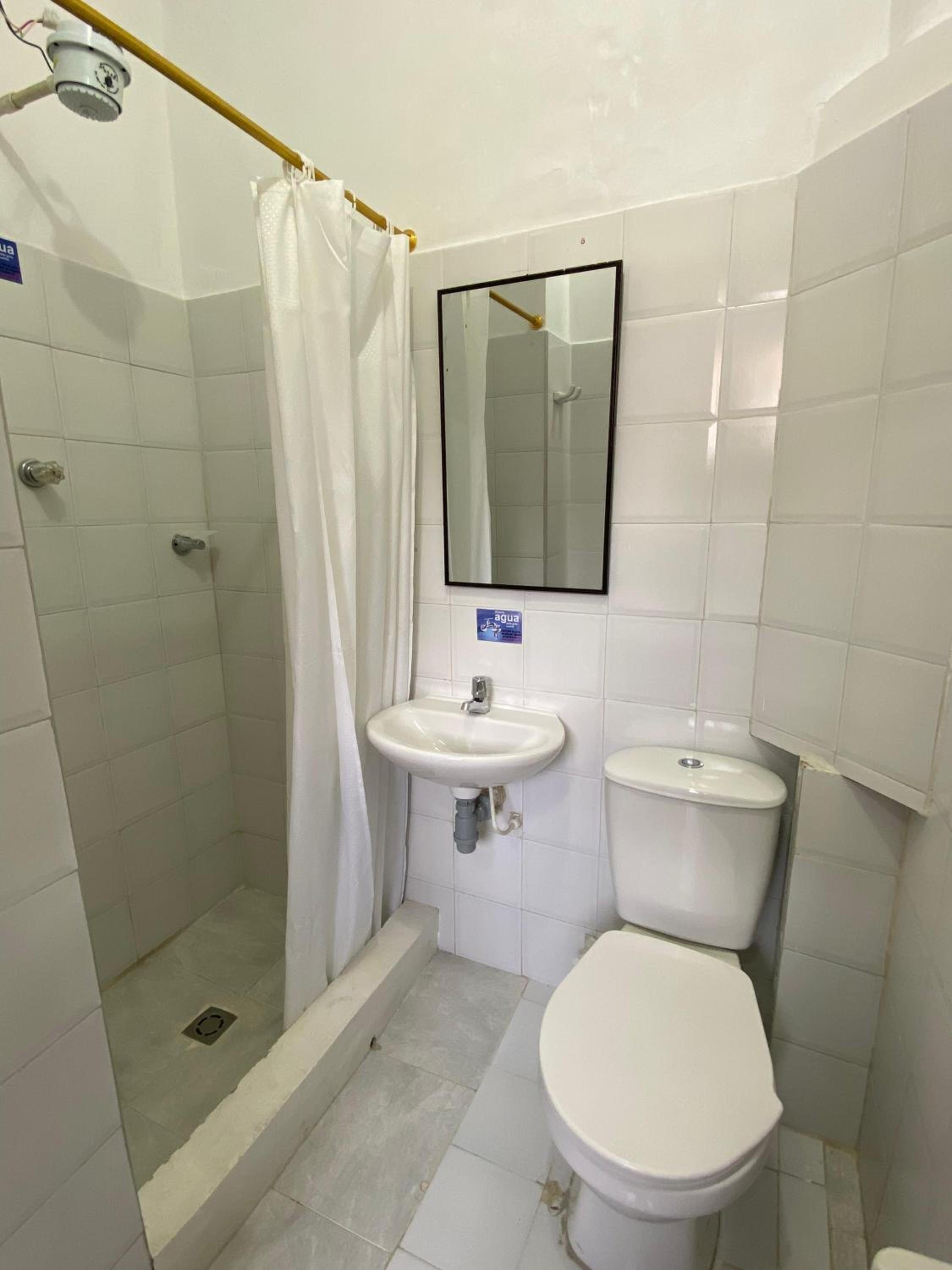Single Room photo 3