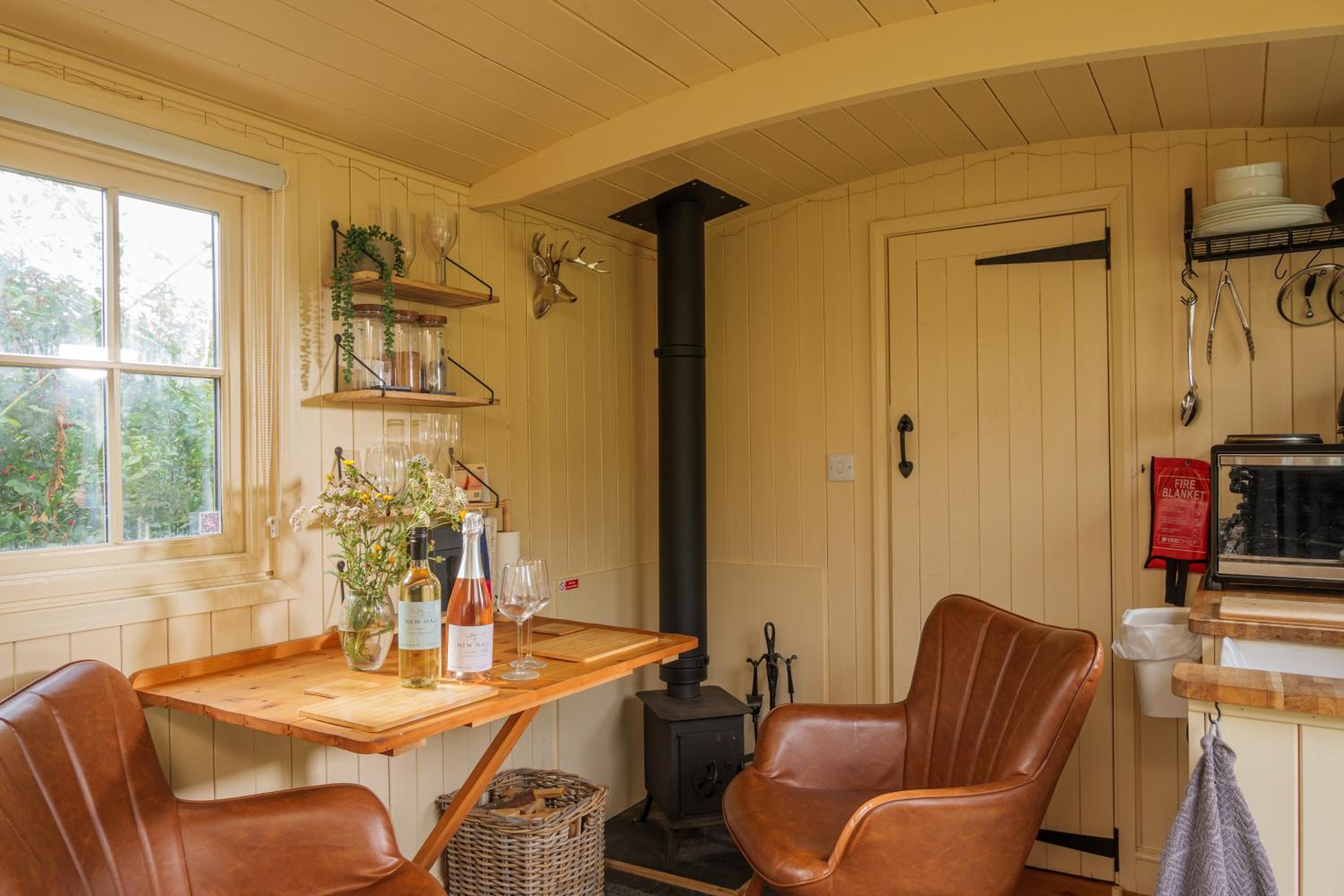 Mobile Home photo 2