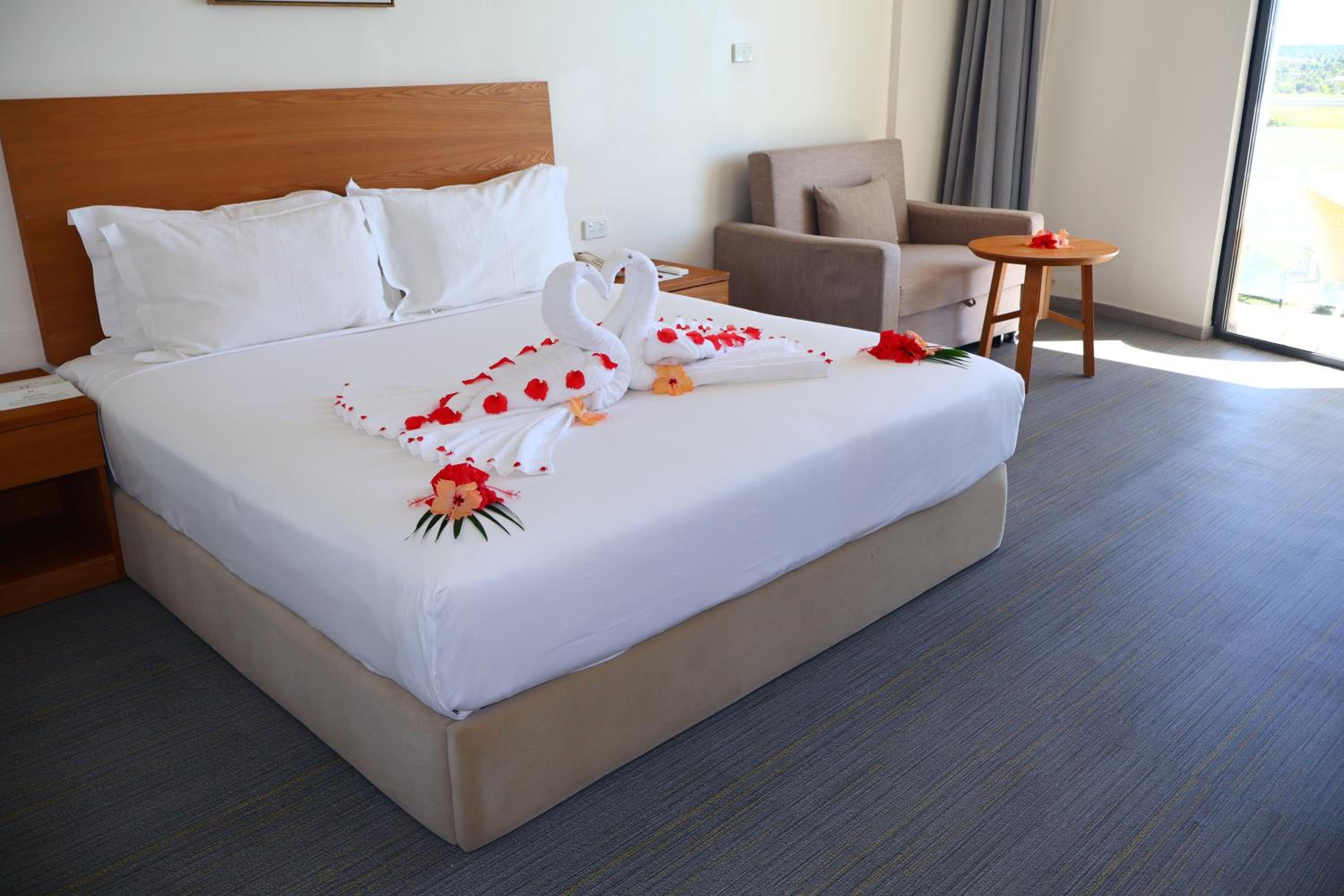 Standard King Room photo 1