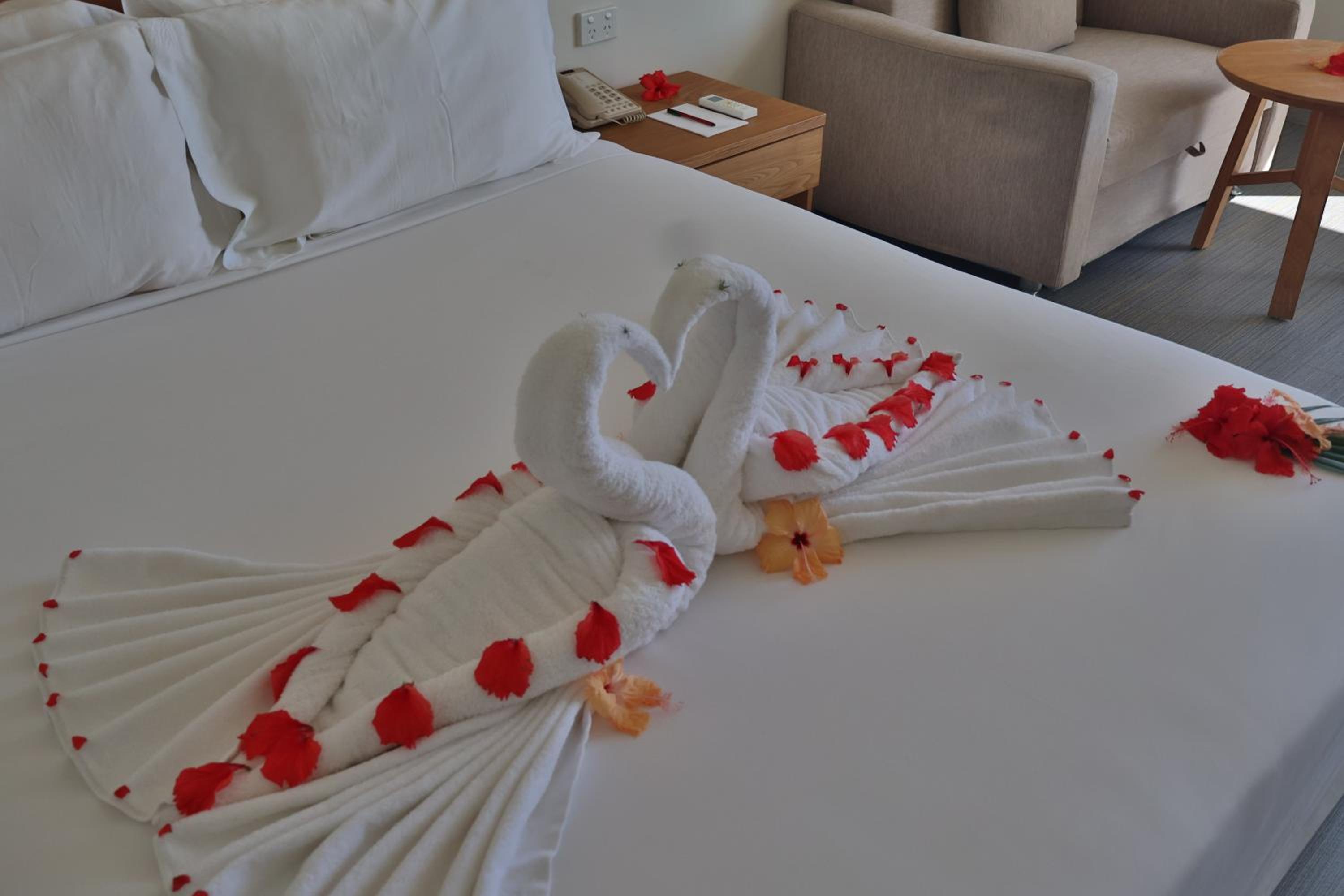 Standard King Room photo 6