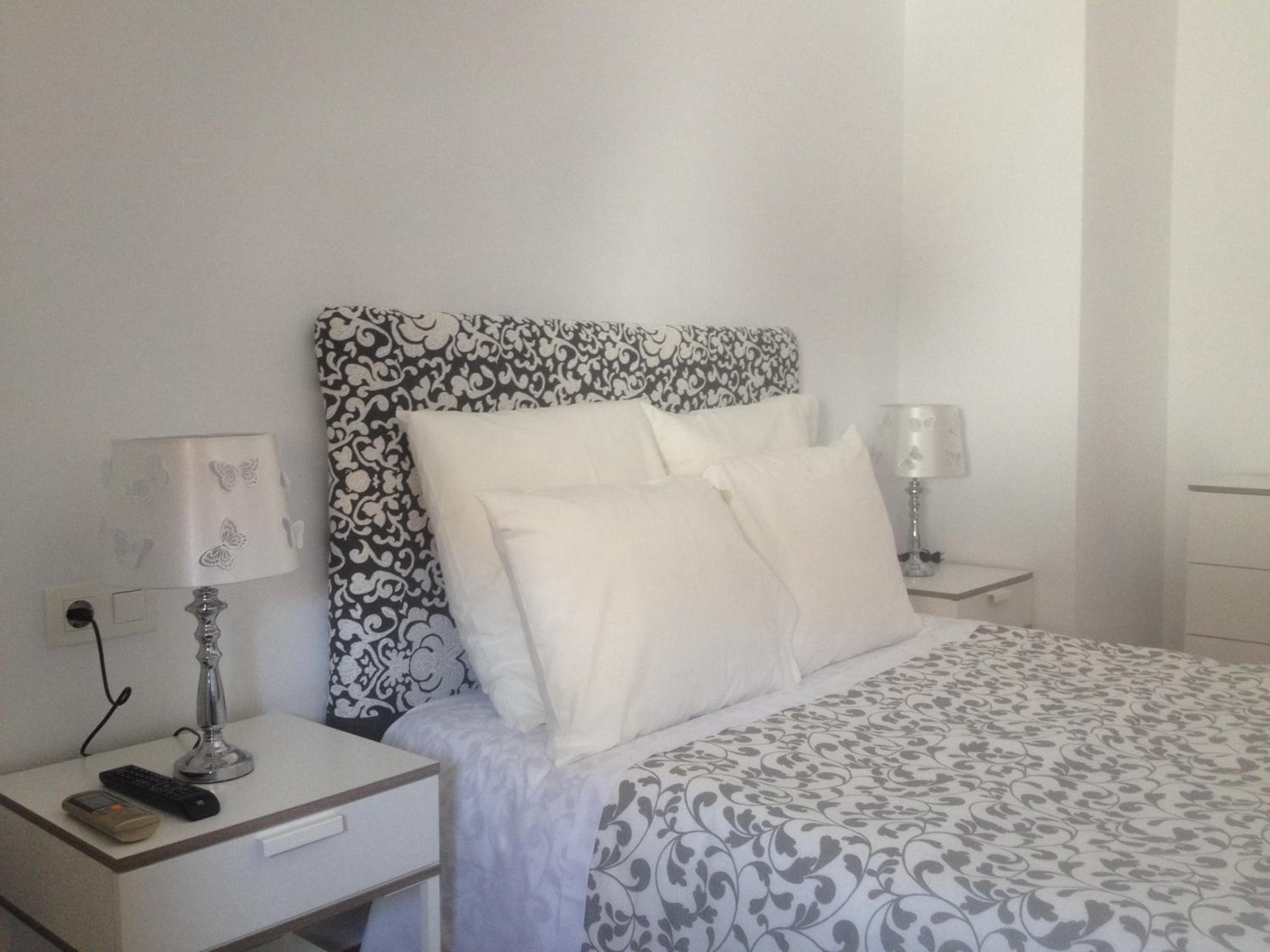 Deluxe Double Room - Photo 1