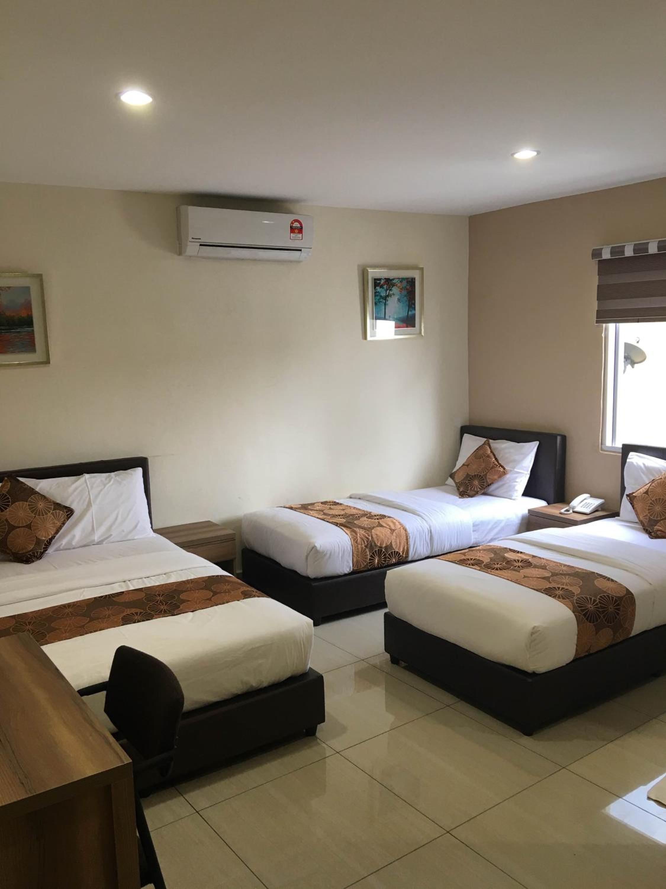 Quadruple Room photo 3
