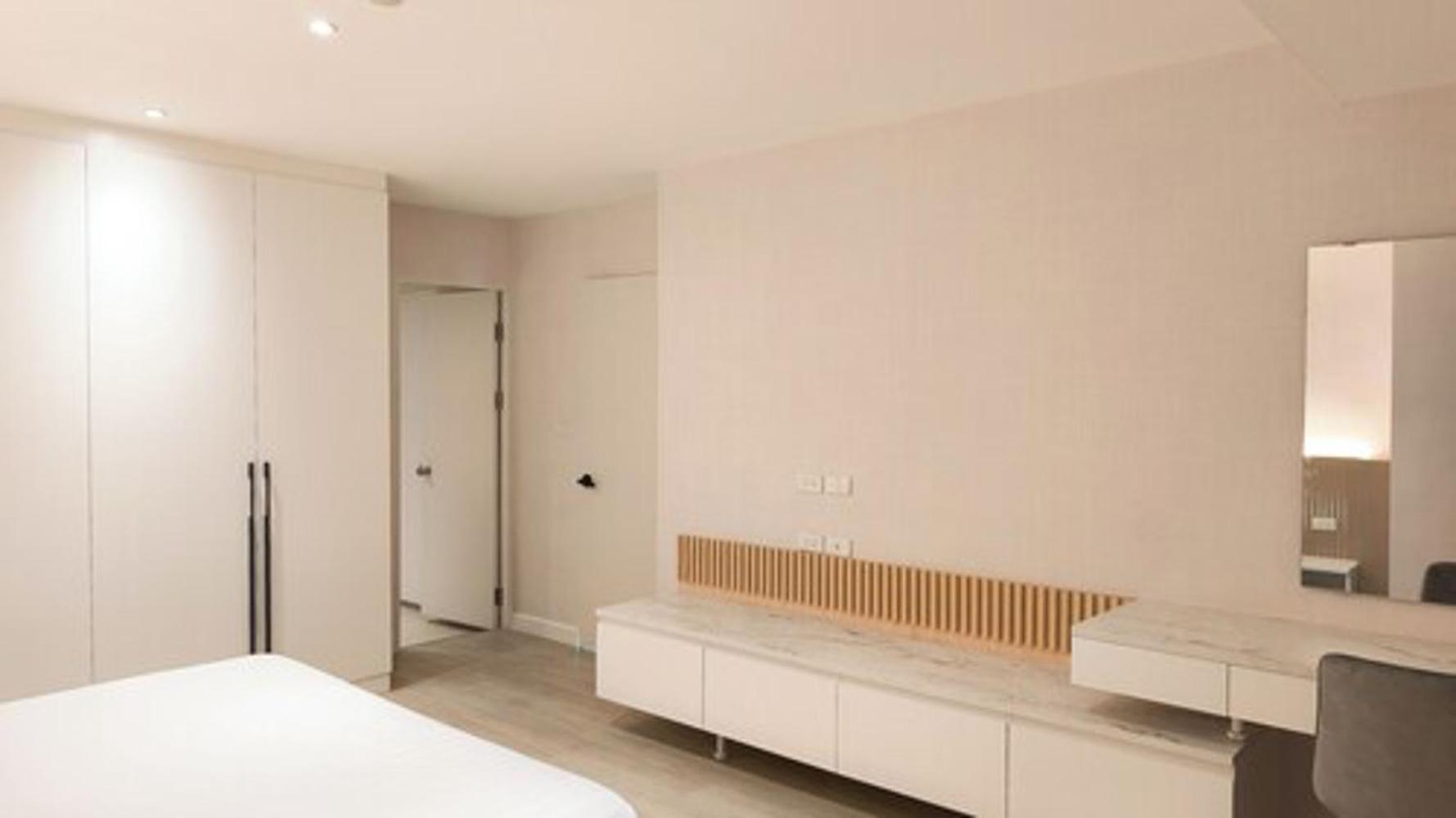 Junior Suite with Balcony photo 3