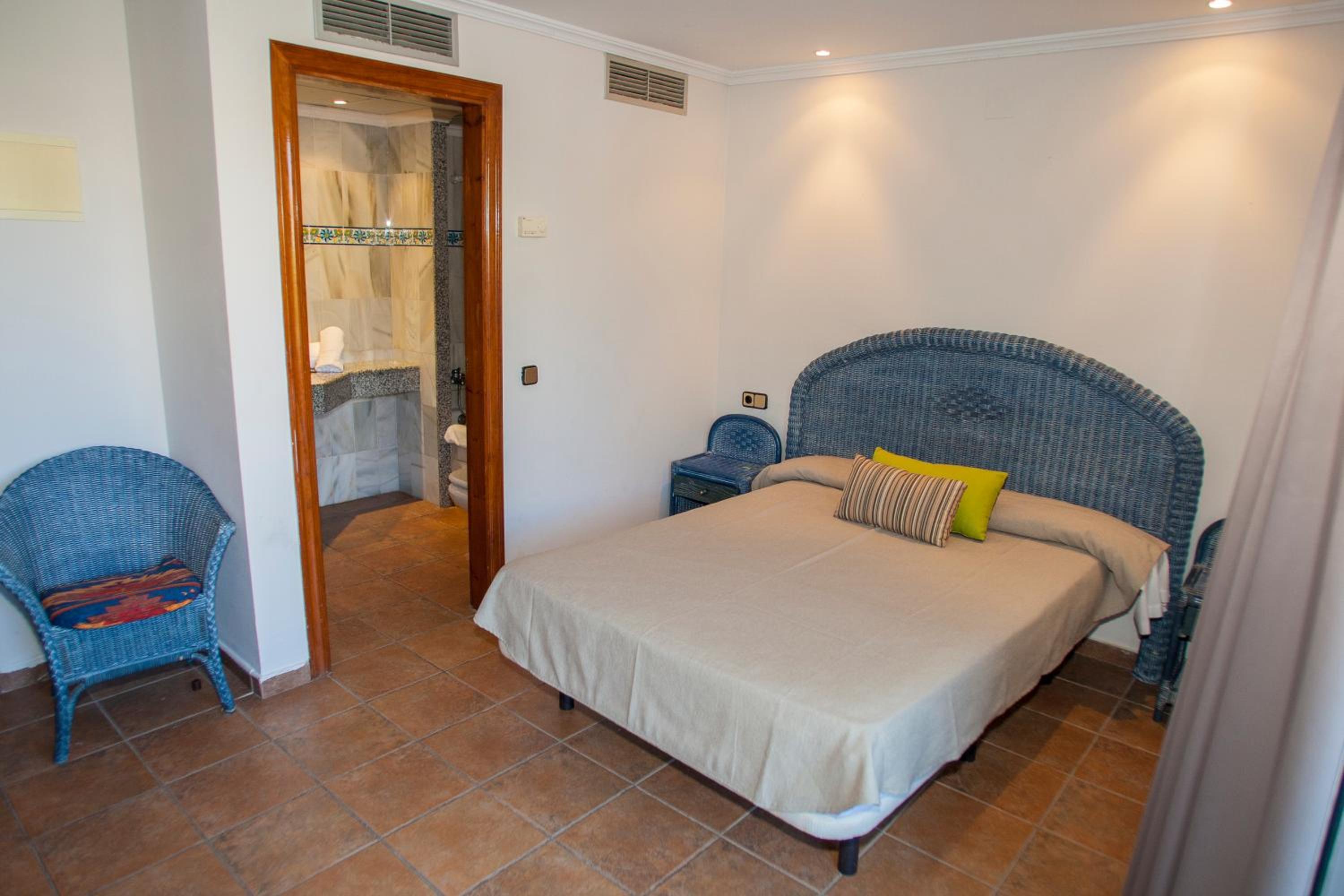 Triple Room - Photo 3