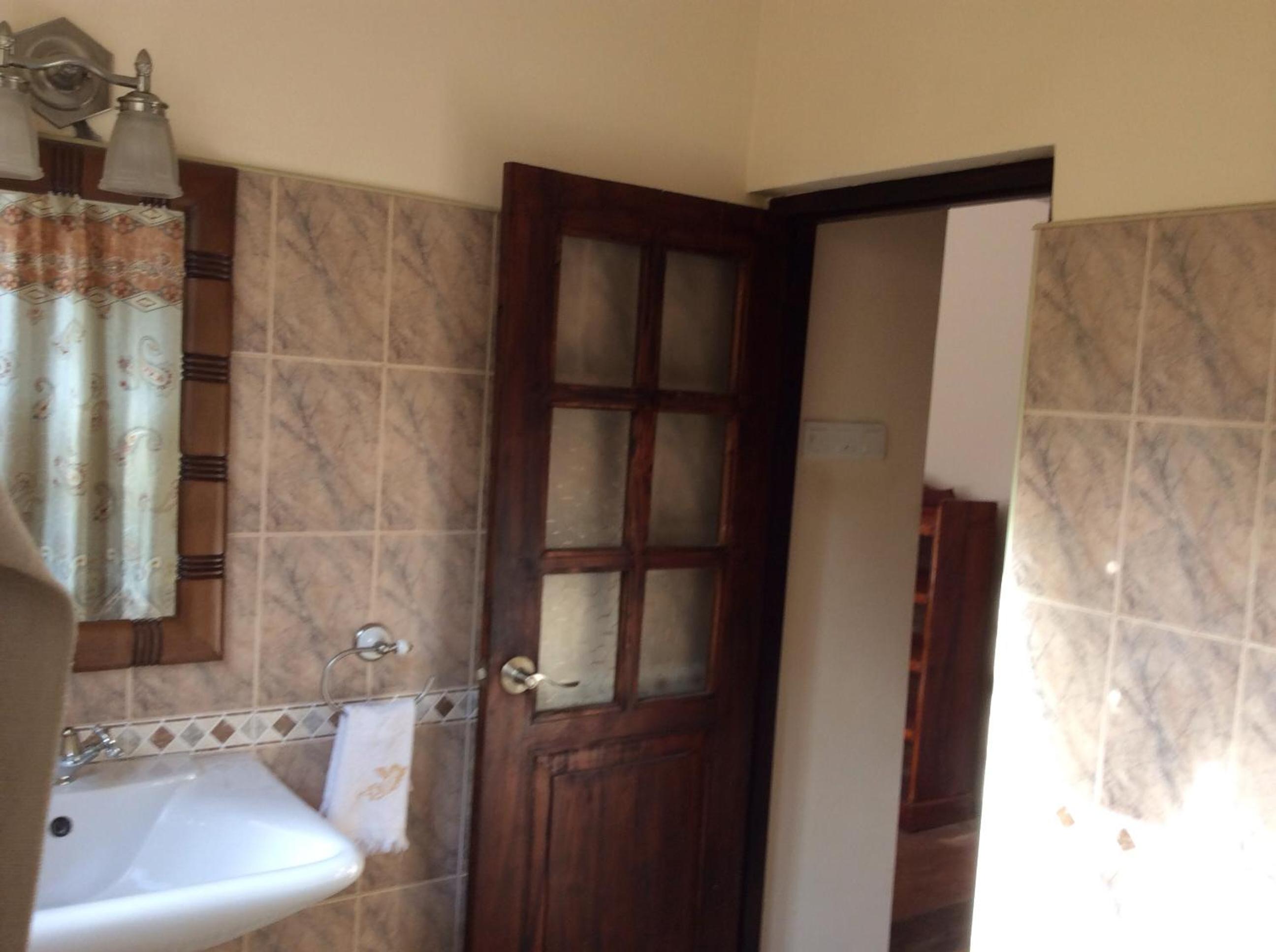 Double Room with Private Bathroom photo 1
